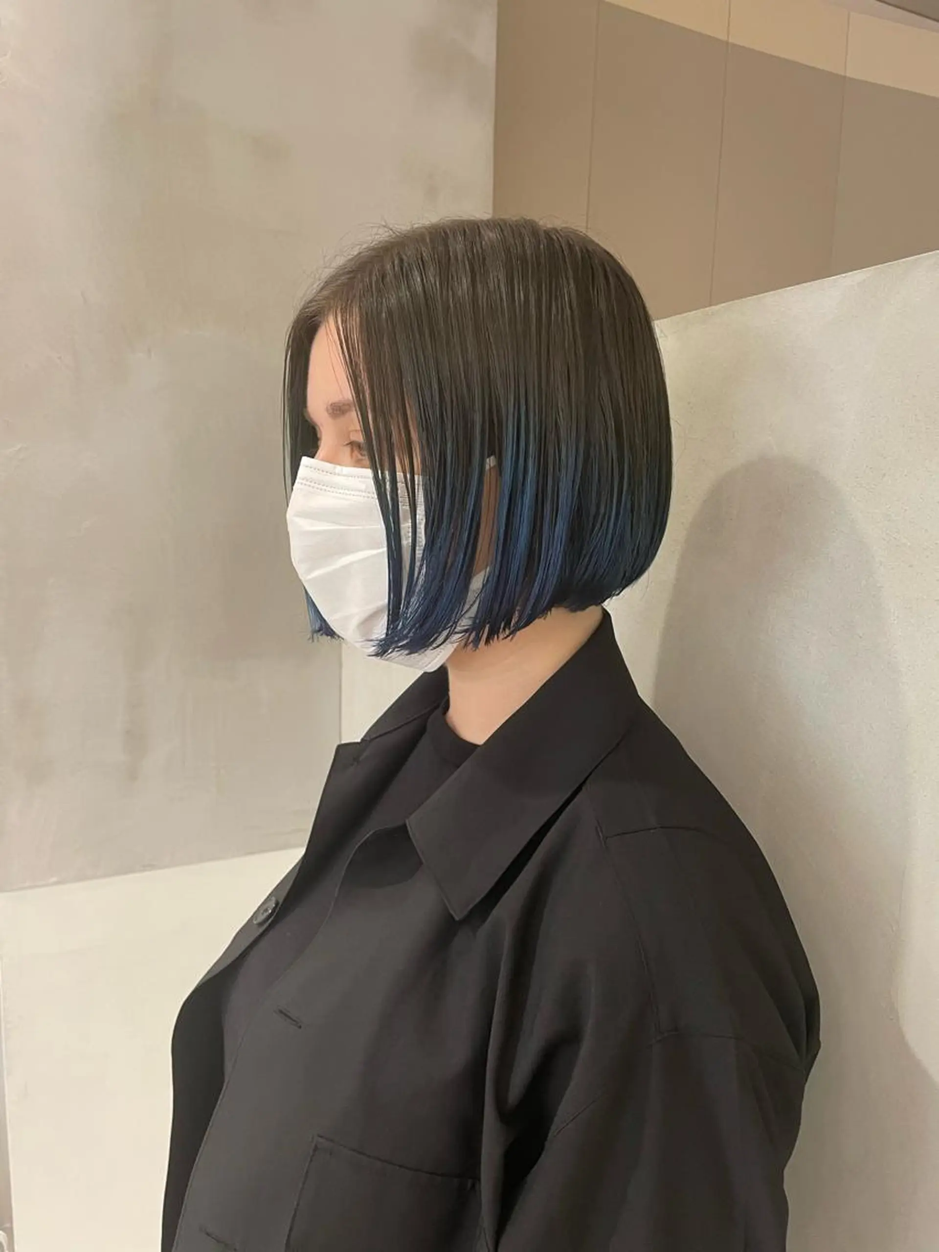 ショート オリーブ カラー✨有坂映哉のヘアスタイル