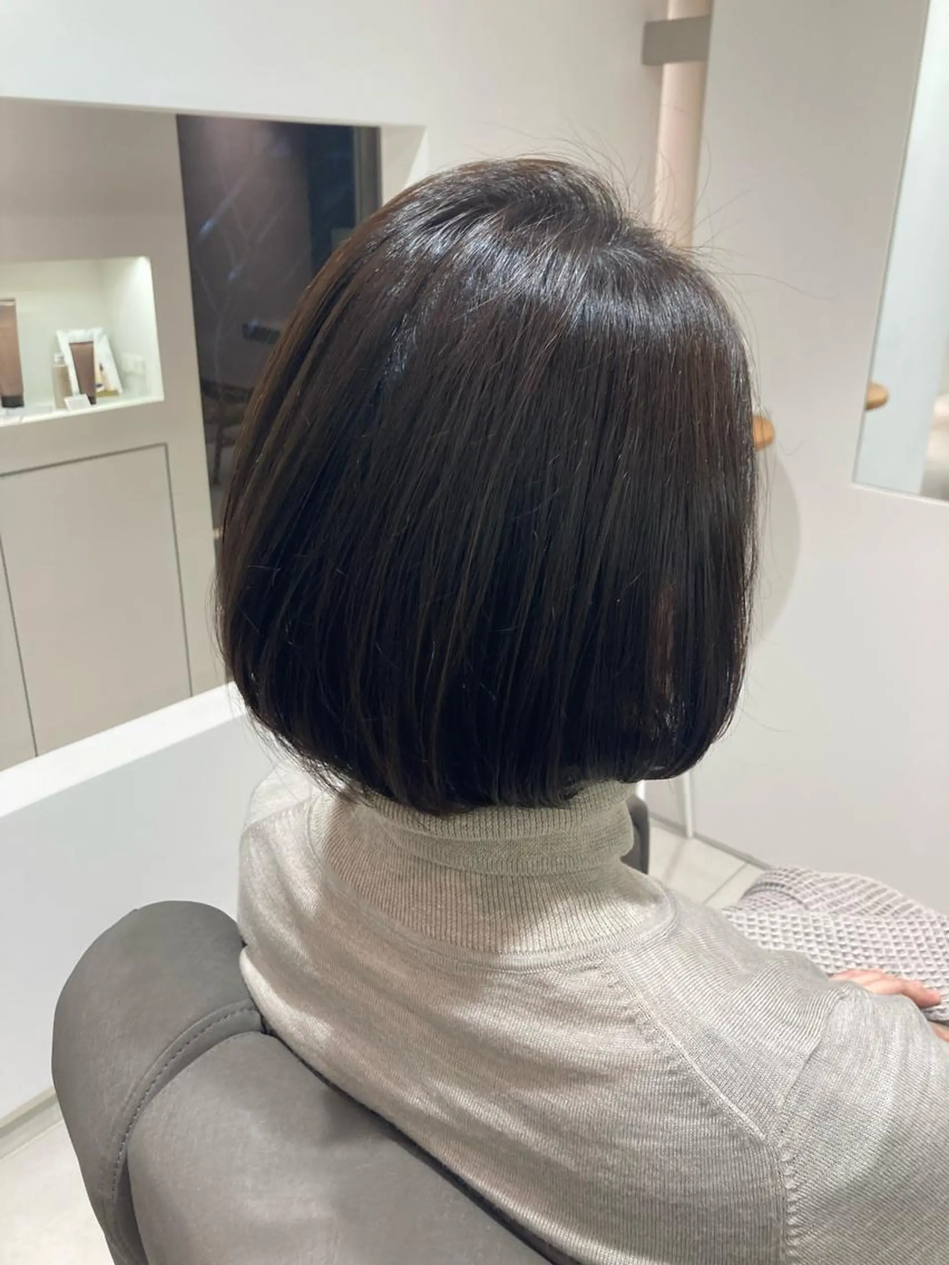 ショート 白土 さくらのヘアスタイル