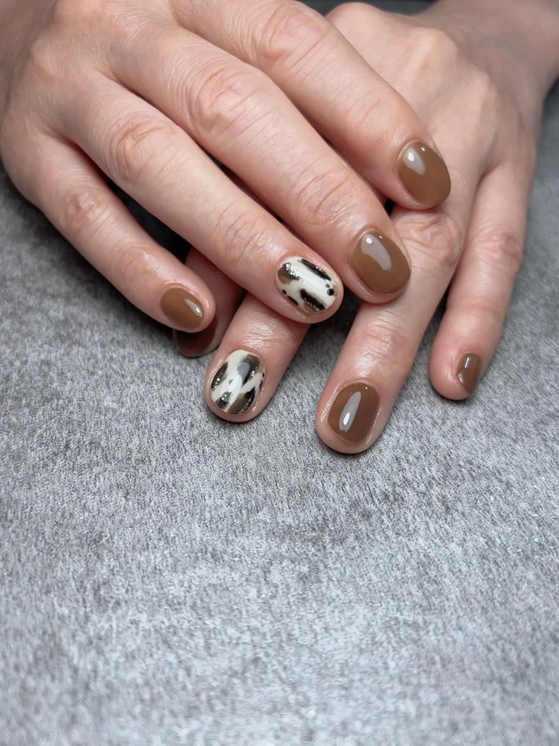 ネイル ハンドネイル 𝐑𝐞𝐯𝐢𝐨 ___堺市西区のマツエク・マツパデザイン