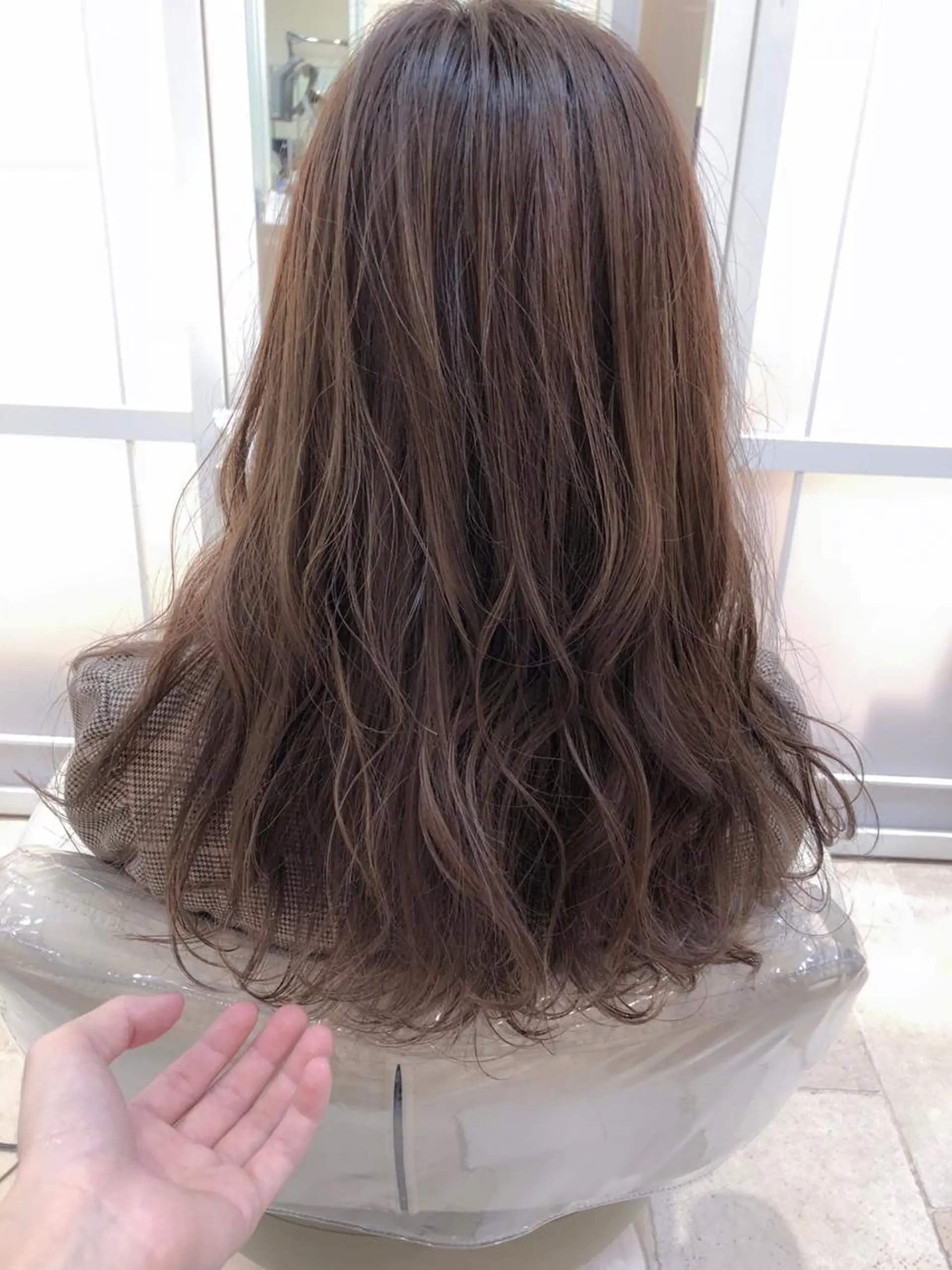 カラー 東梅田エリアカラー ヘアセットNo. 1のヘアスタイル