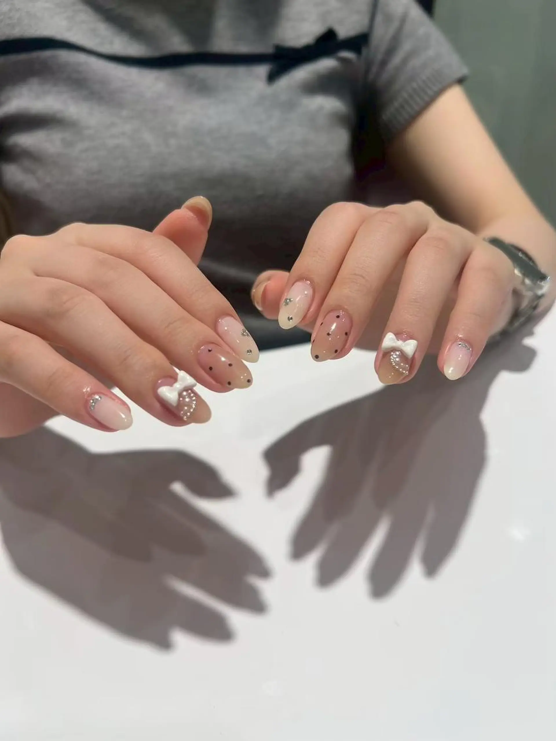 ネイル 桜ネイル フラッシュネイル フレンチネイル ジェルネイル ガラスフレンチ ハンドネイル シンプルネイル Ayaneのネイルデザイン