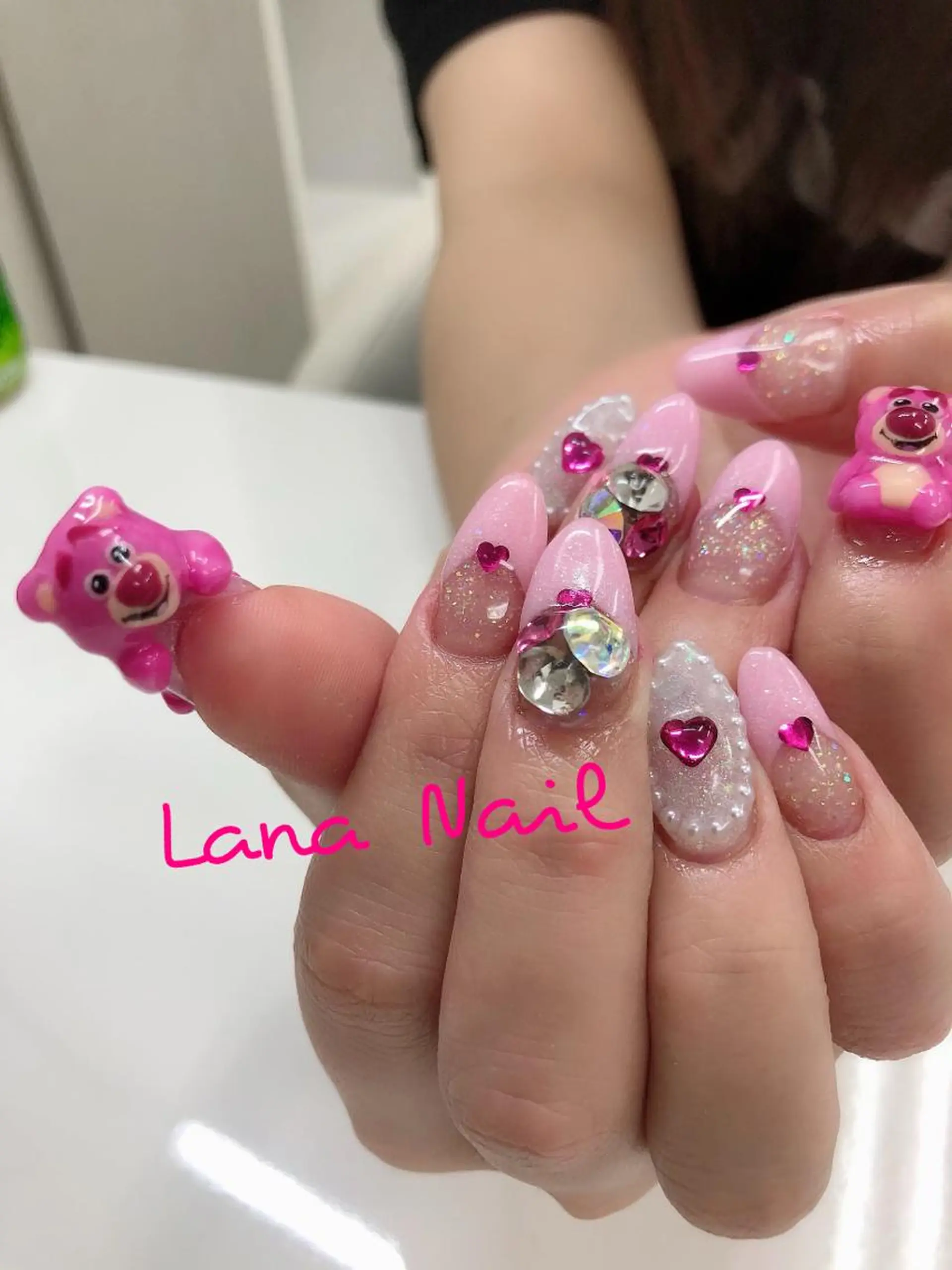 ネイル スカルプネイル Lana Nailのネイルデザイン