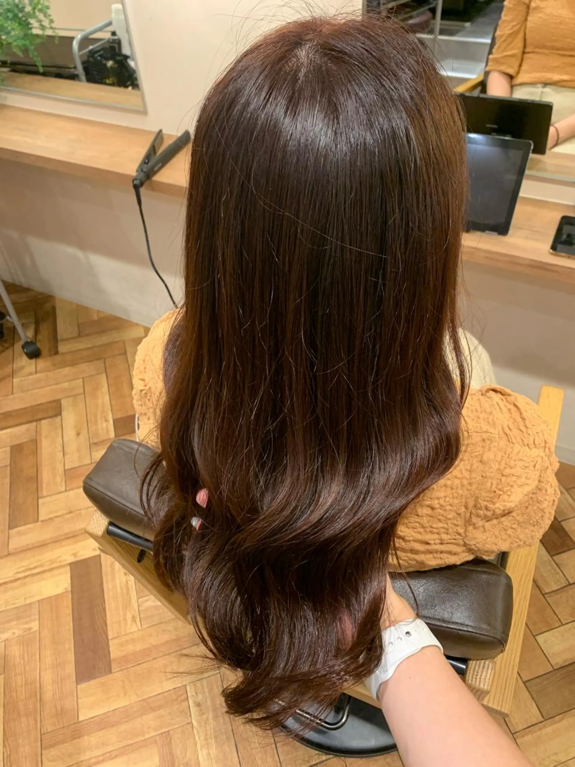 ロング u n aのヘアスタイル