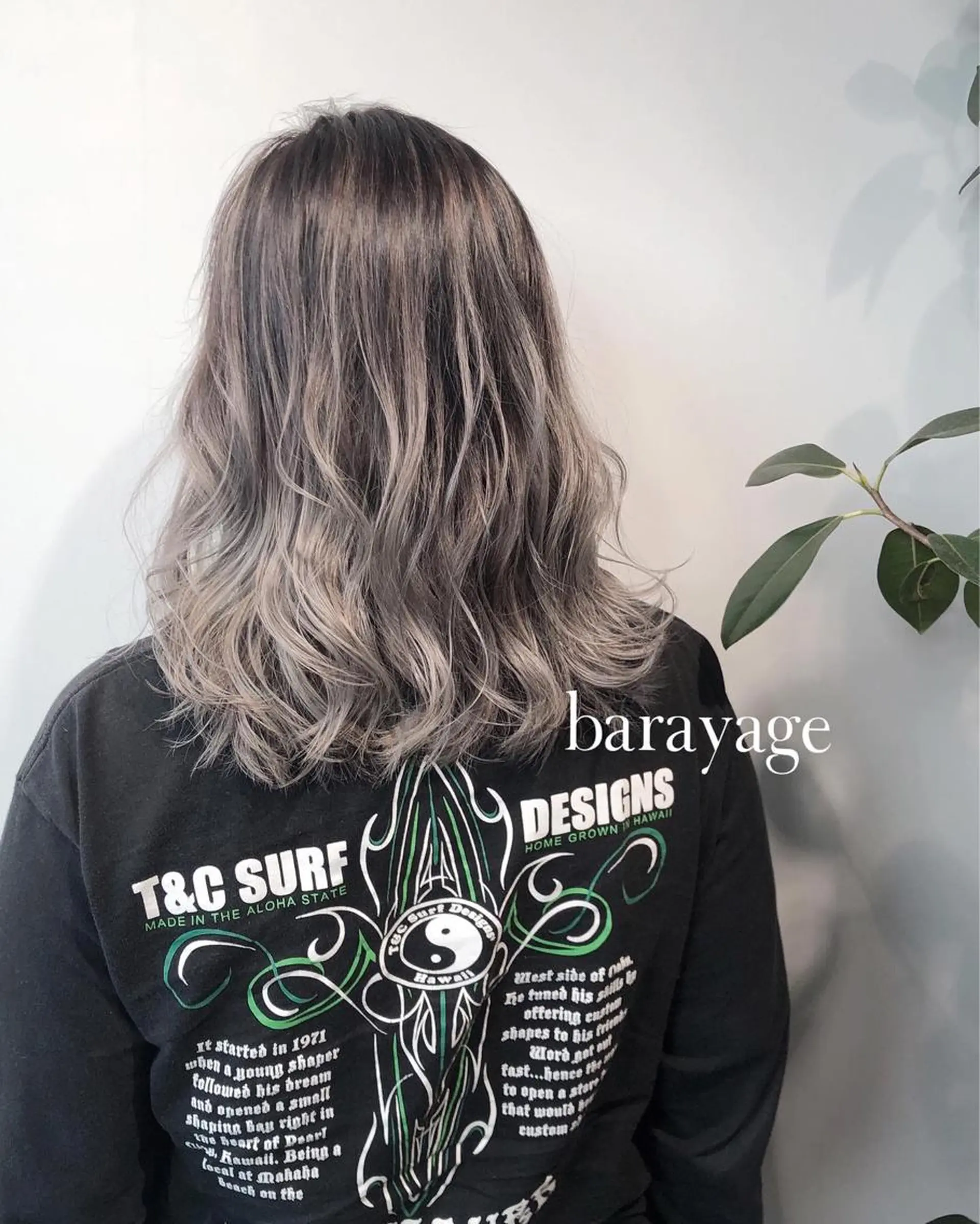 ミディアム ヘアカラー 岸川 恭子のヘアスタイル