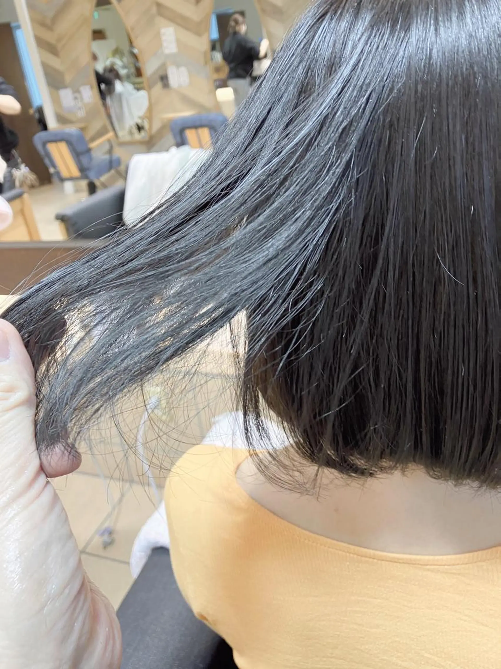 ショート カラー グレージュ カット ヘアカラー トリートメント 奥谷 美代子のヘアスタイル