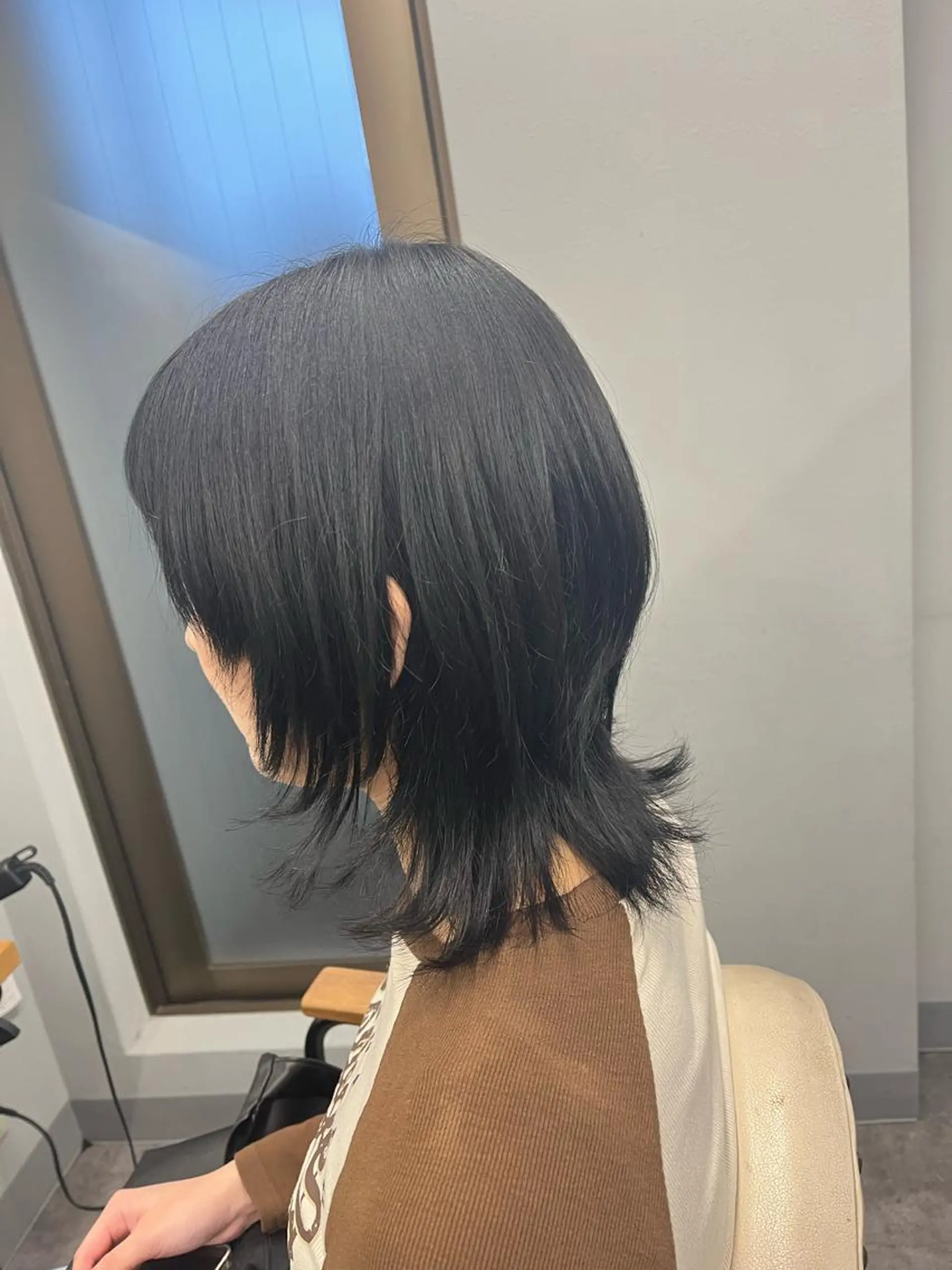 ミディアム ウルフカット カット ヘアカラー ヘッドスパ えぞう さおりのヘアスタイル