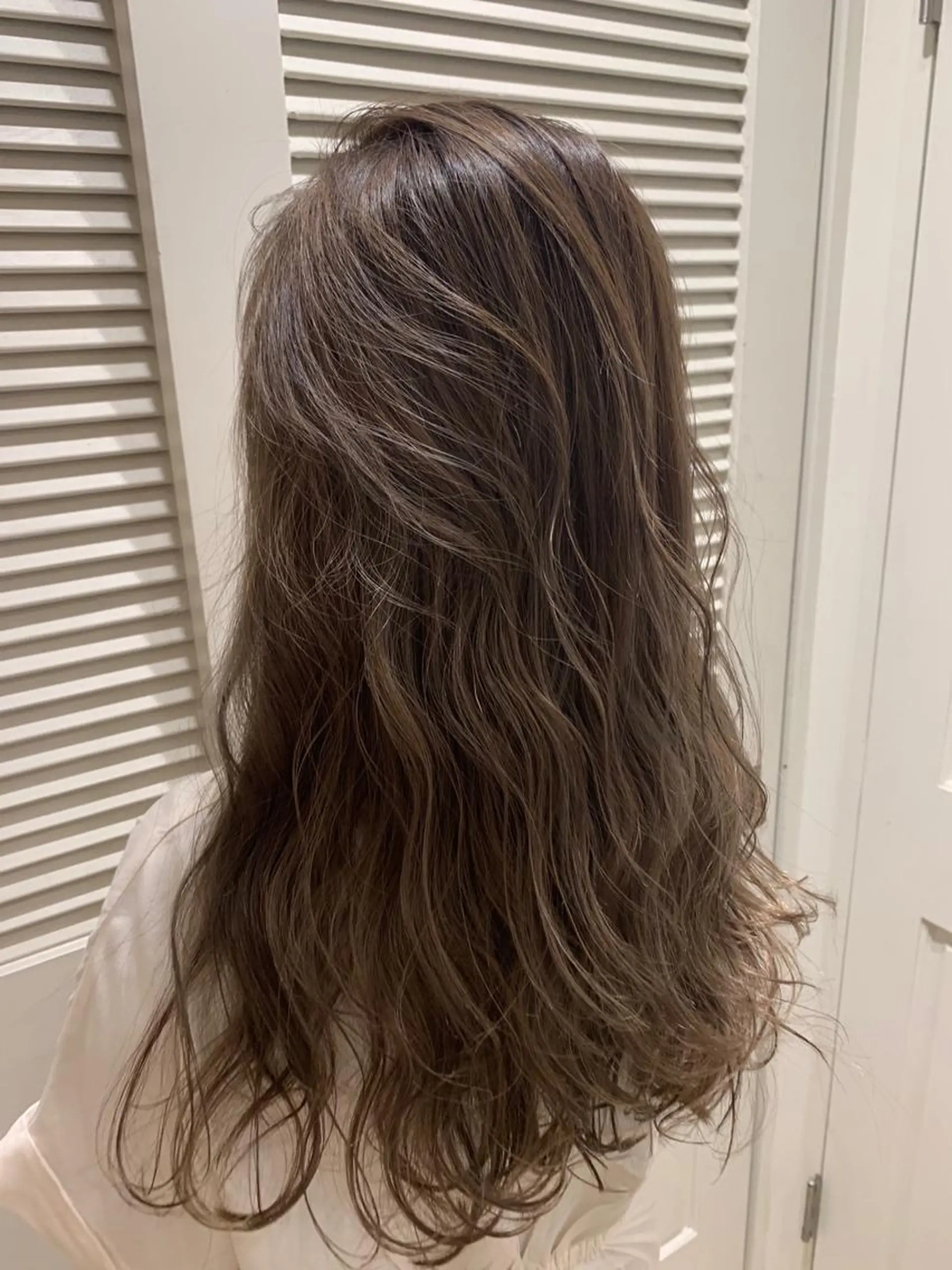 セミロング レイヤーカット ヘアカラー トリートメント 渋谷ハイトーン/ デザインカラー阿部のヘアスタイル