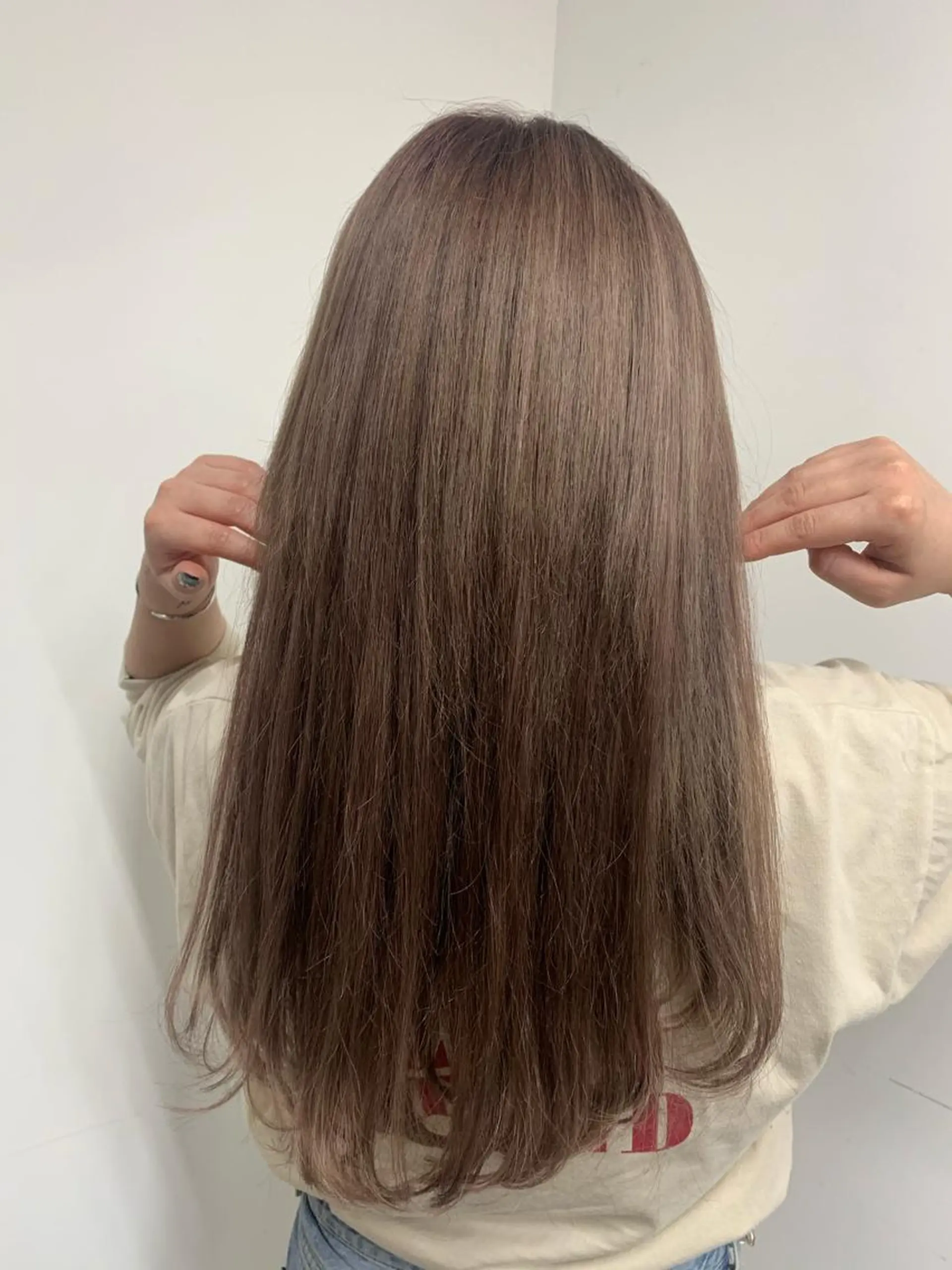 カラー Rosso獨協大学前 YUNAのヘアスタイル
