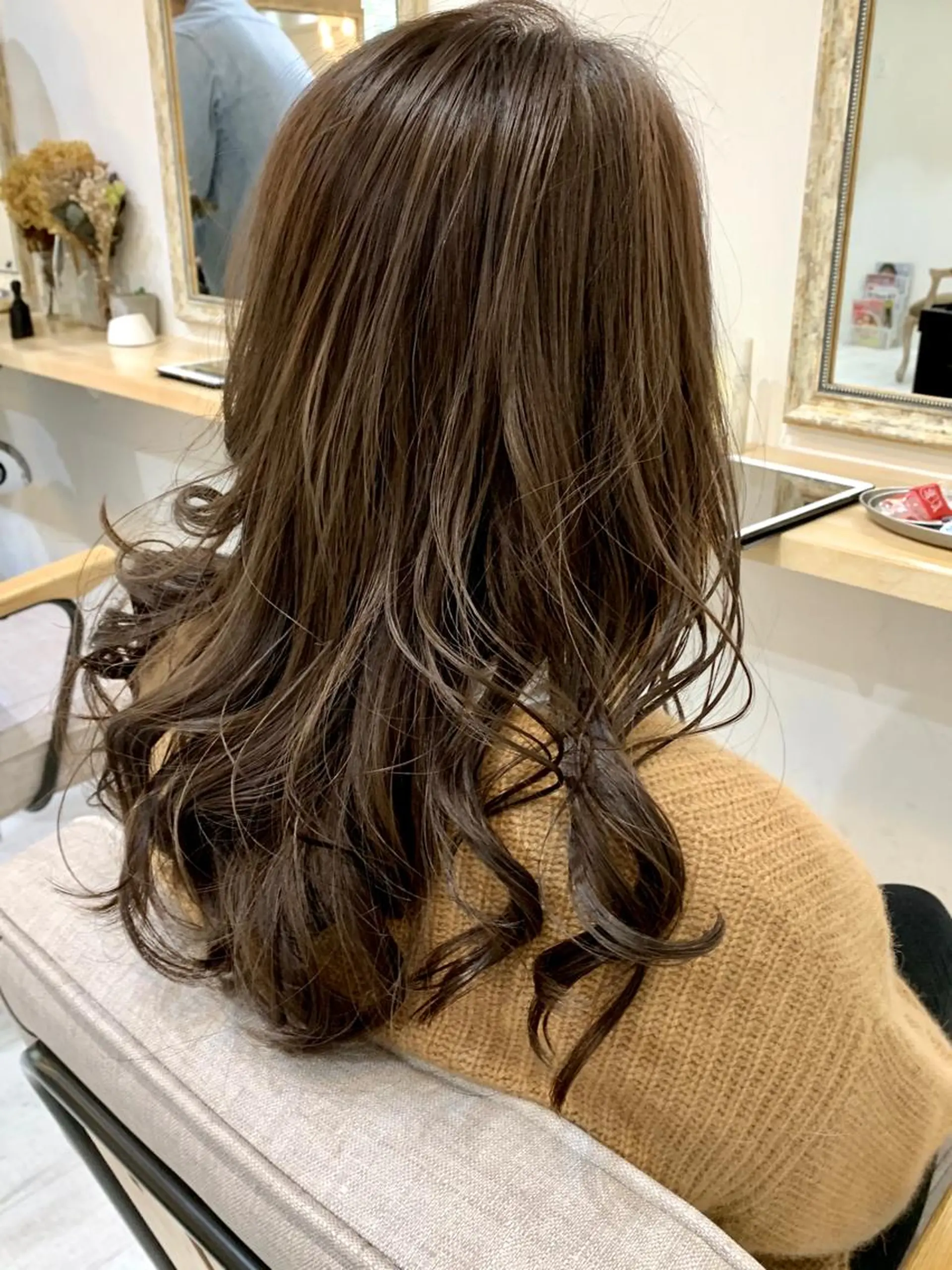 ロング カラー 山本 悟志のヘアスタイル