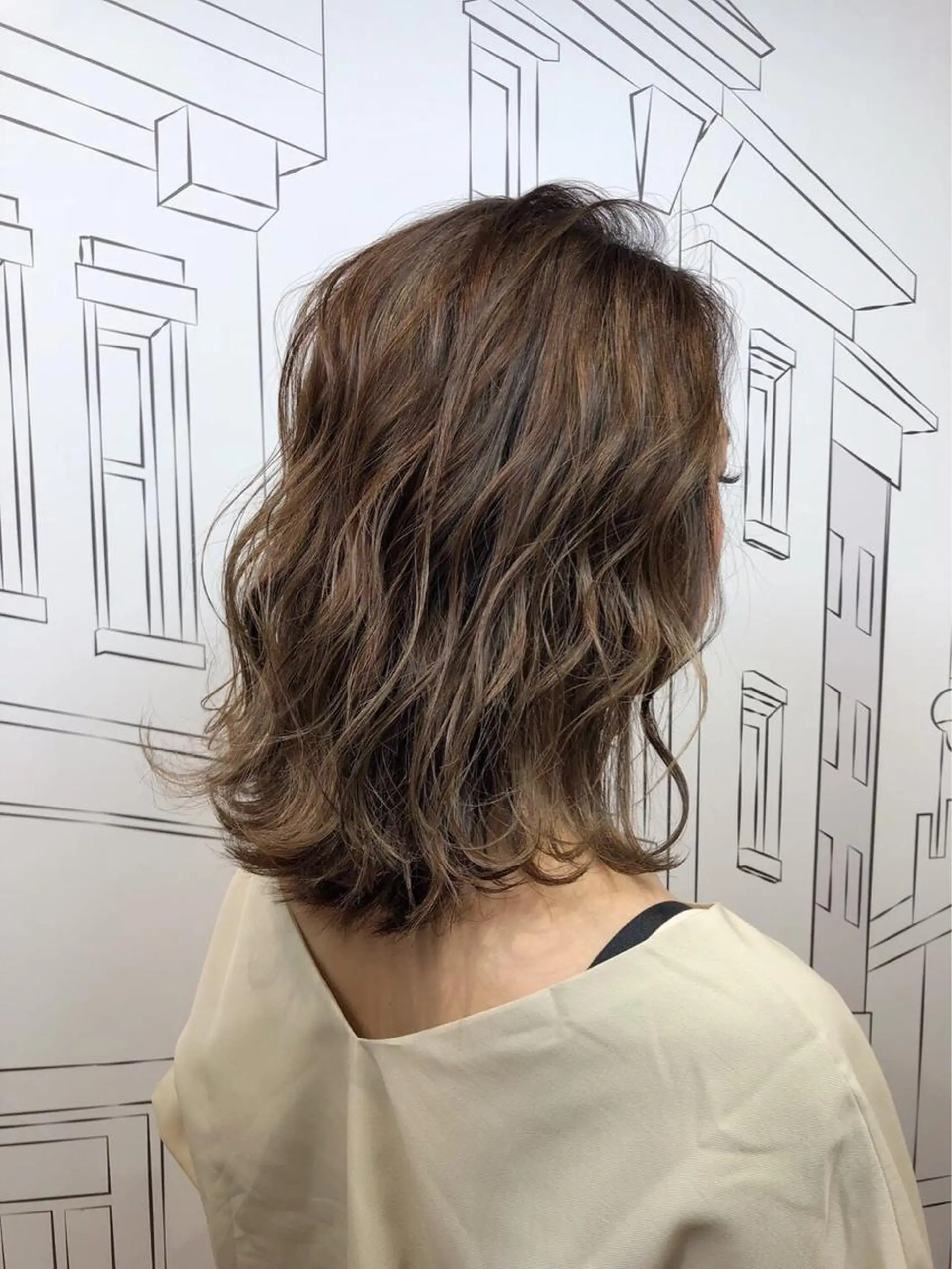 ミディアム カラー レイヤー,ボブ / 彩未のヘアスタイル