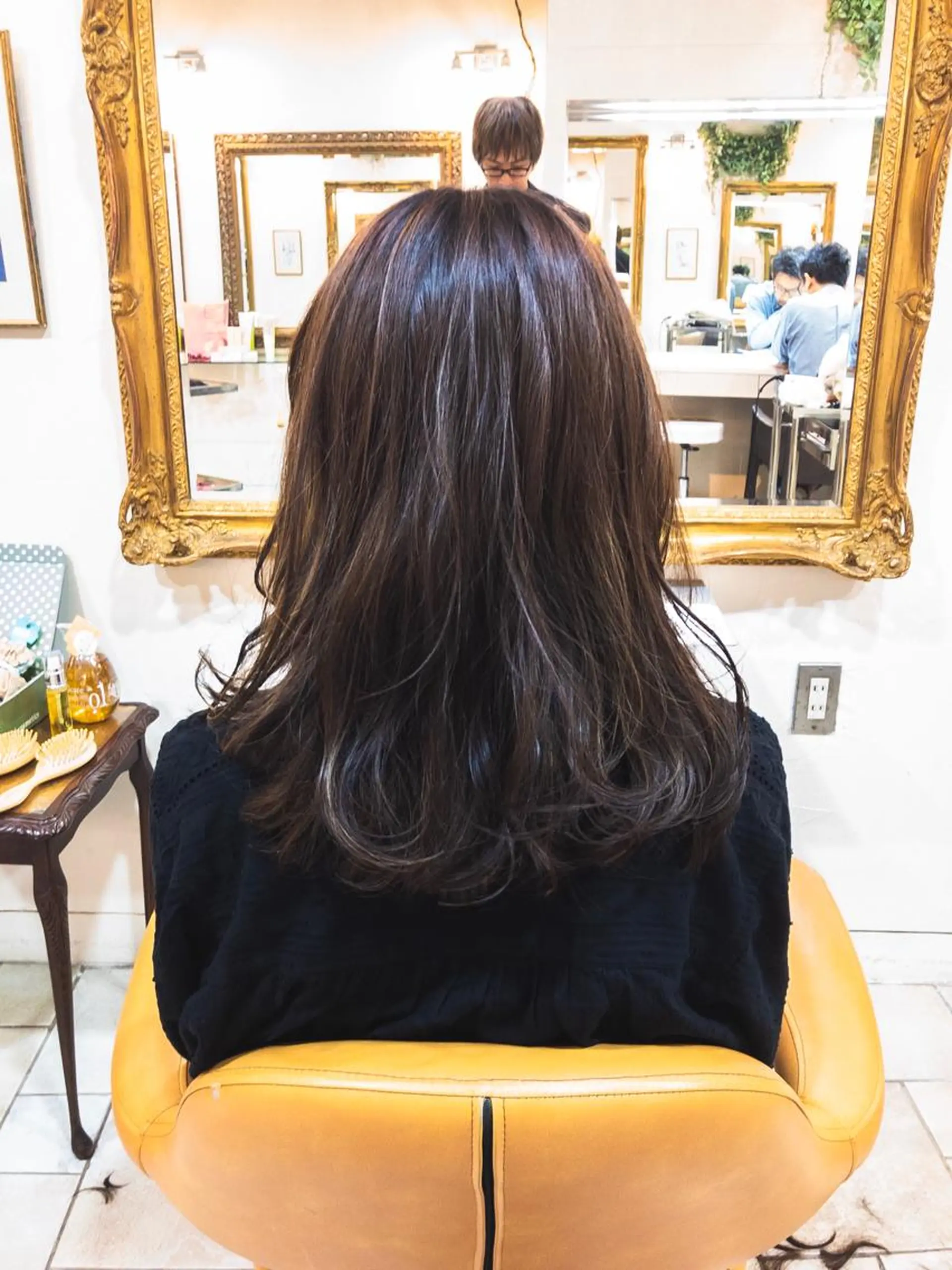 ロング ✨デザインカラー✨ ハイトーン　森貴章のヘアスタイル