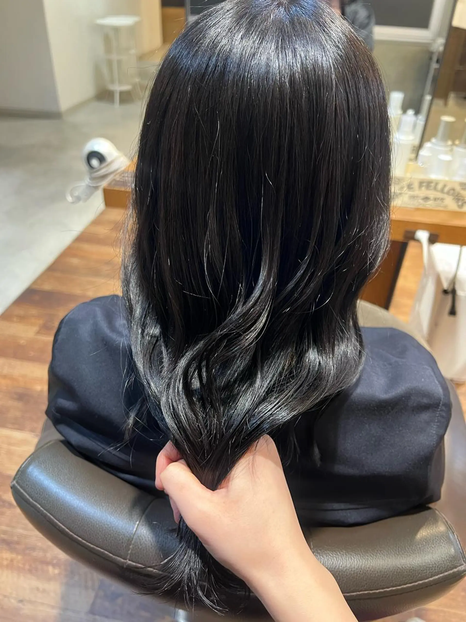 ロング カット ヘアカラー トリートメント bh.maara デザイン／ハイトーンのヘアスタイル