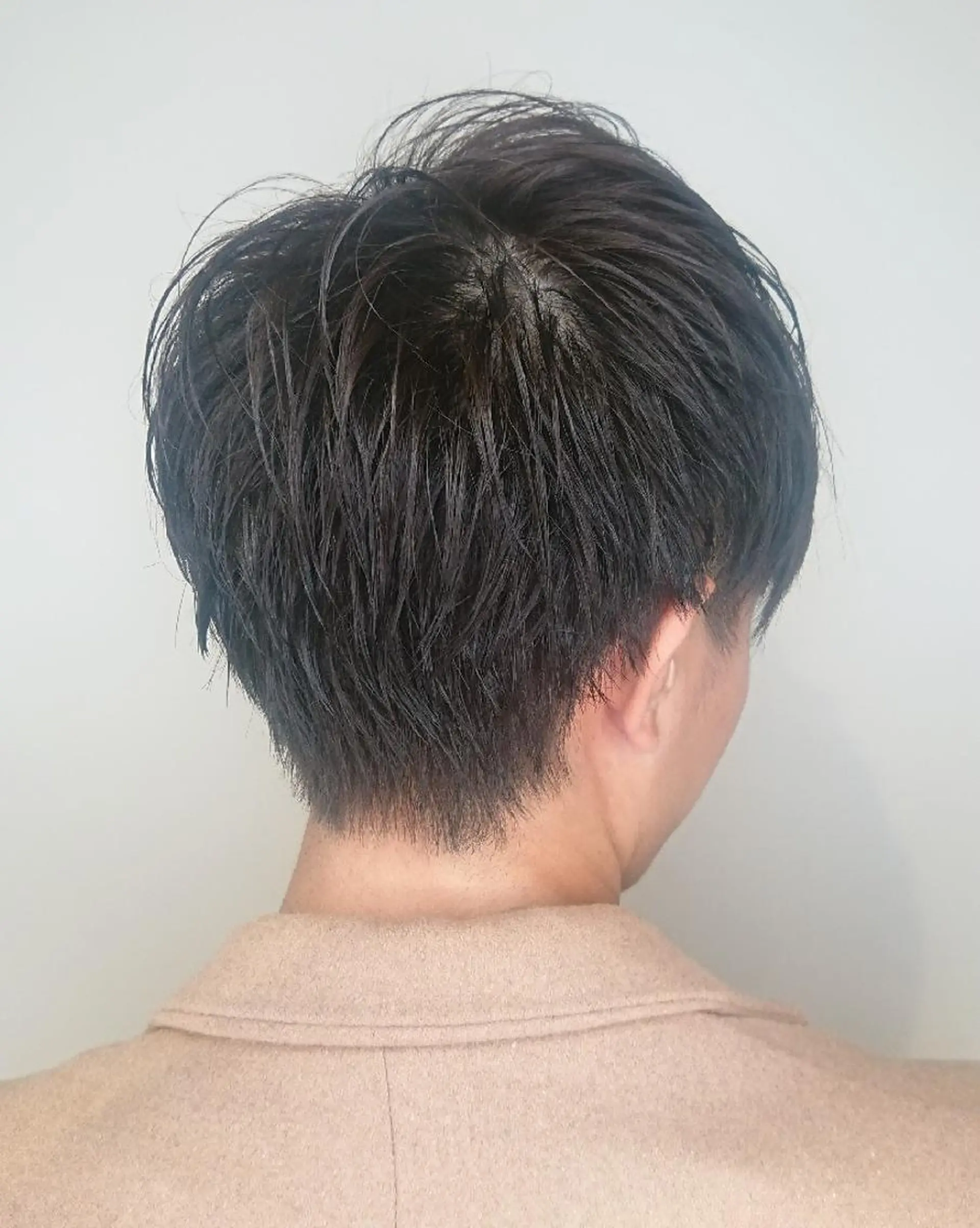 メンズ メンズパーマ カット パーマ ブリーチ/ヘアケア/ 艶髪/イギチハルのヘアスタイル