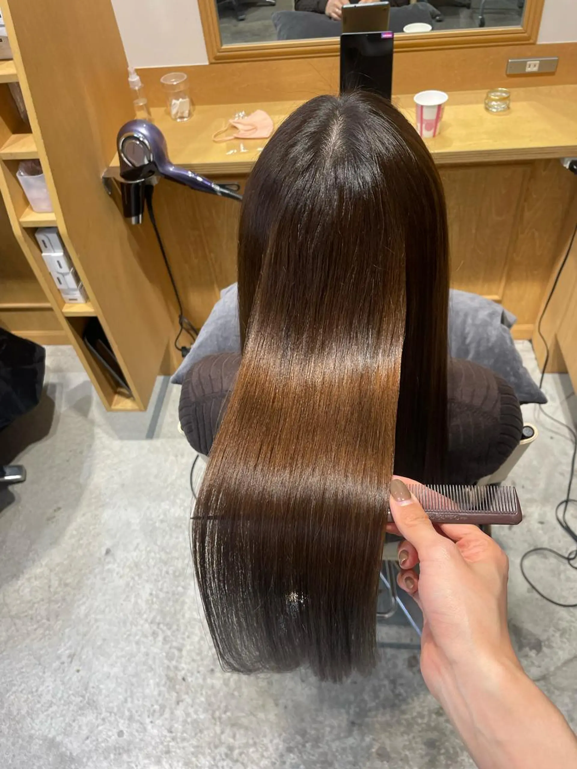 ロング 倉持美雪 ＊幸せの伝導師＊のヘアスタイル