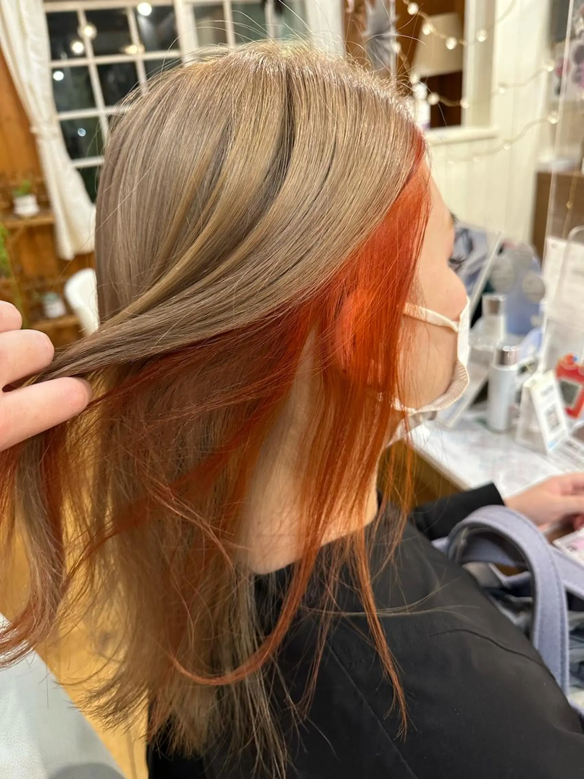 カラー 谷山 葵のヘアスタイル