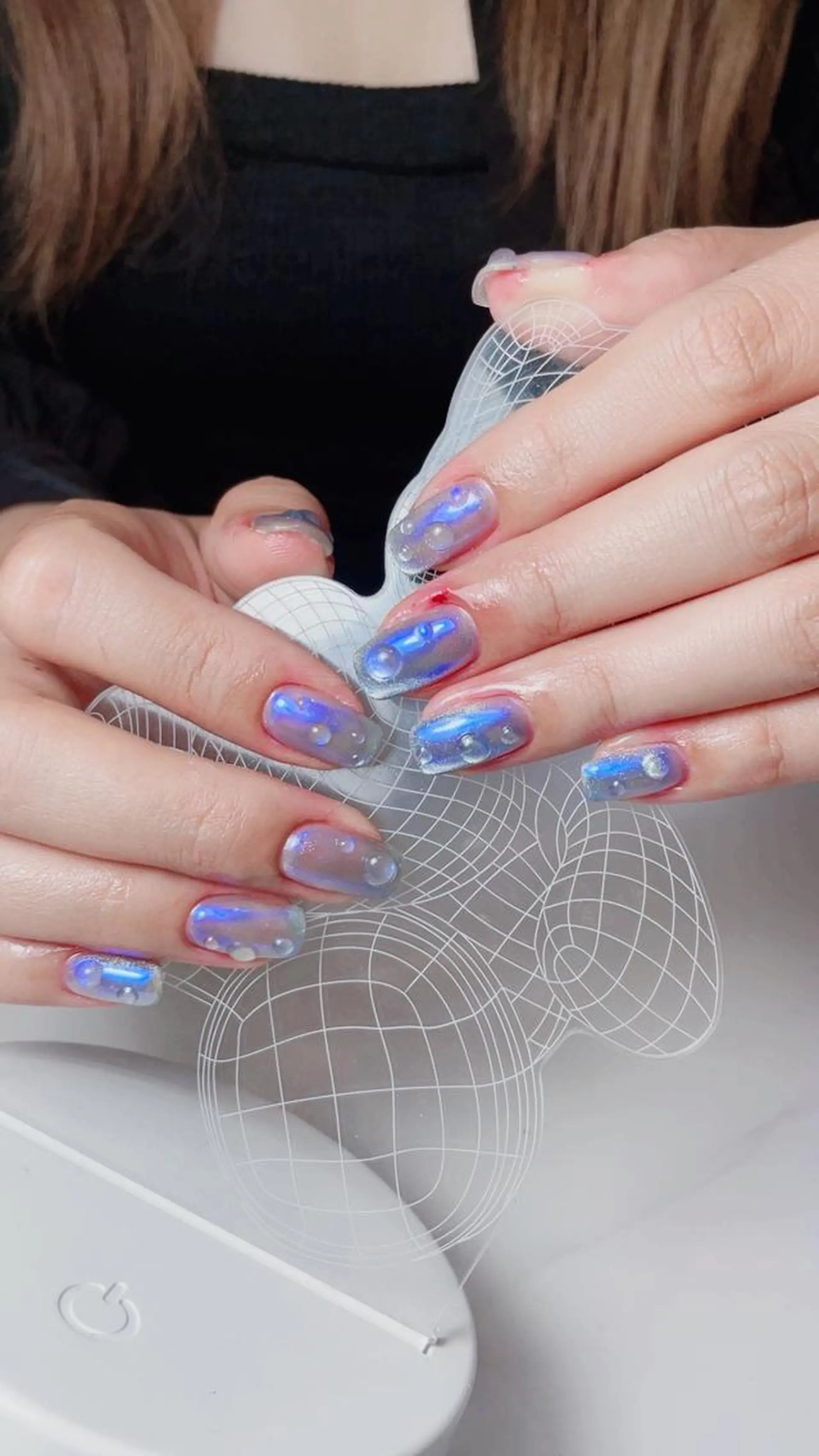 ネイル ハンドネイル AngelChris ビューティーサロンのネイルデザイン