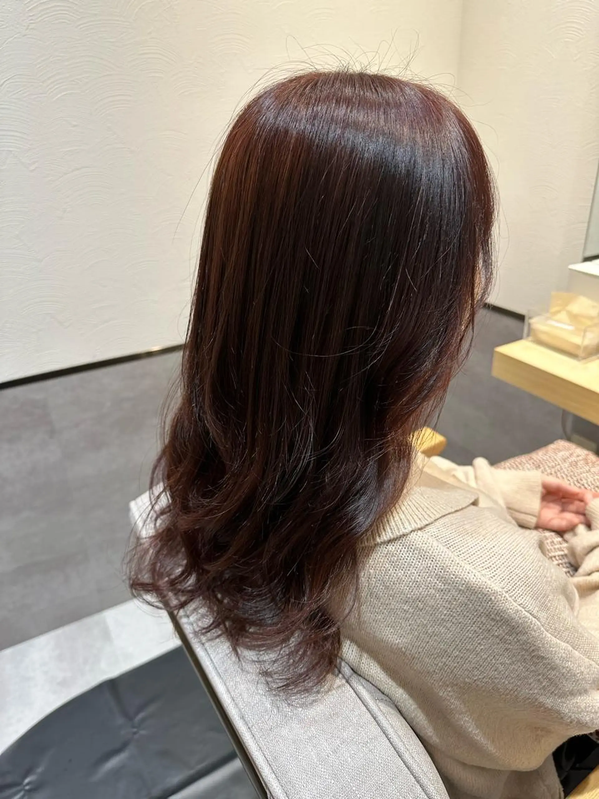 ロング カラー ヘアカラー トリートメント やまぐち あやみのヘアスタイル