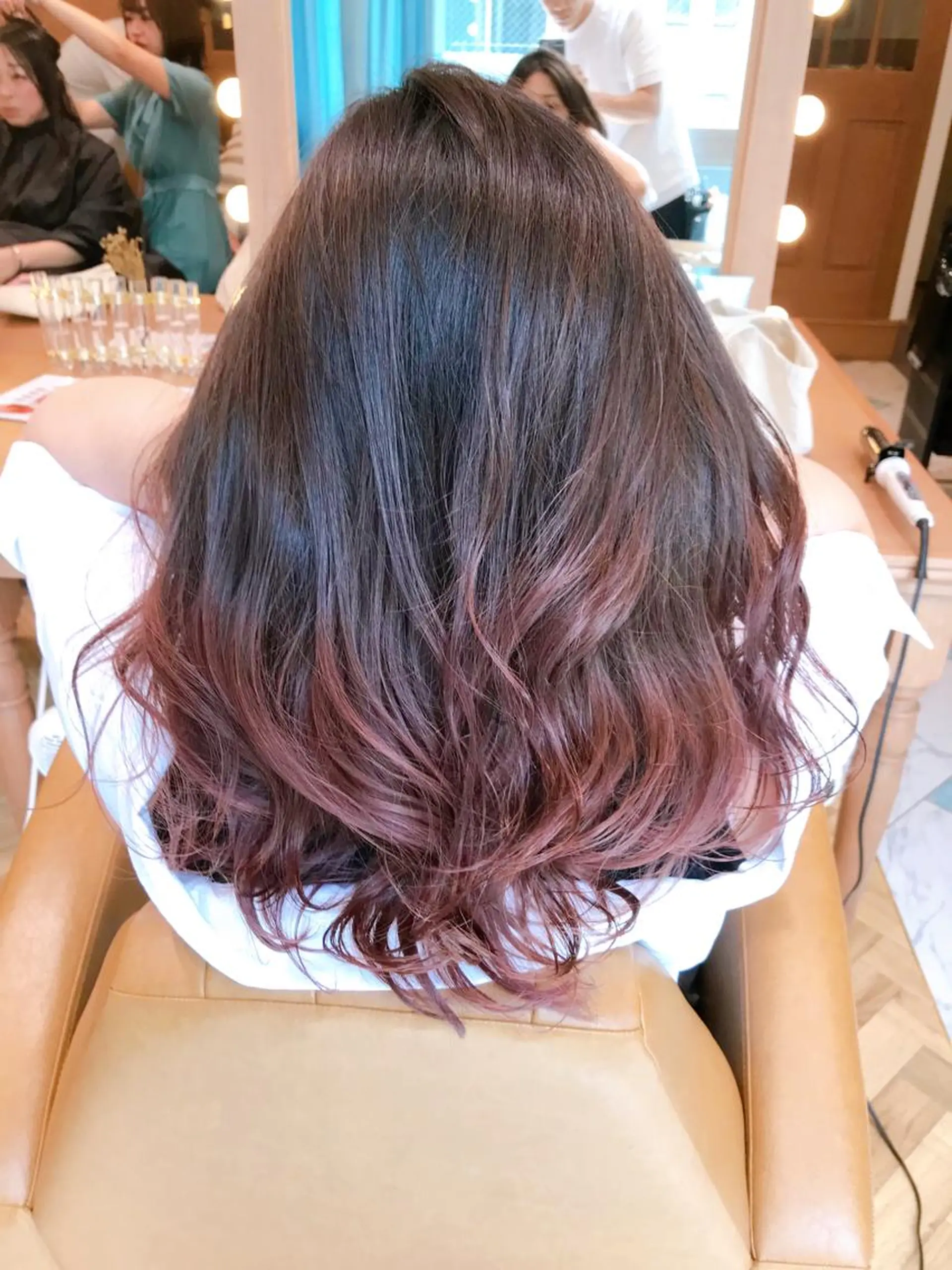 ロング 外国人風カラー Lond enikaのヘアスタイル