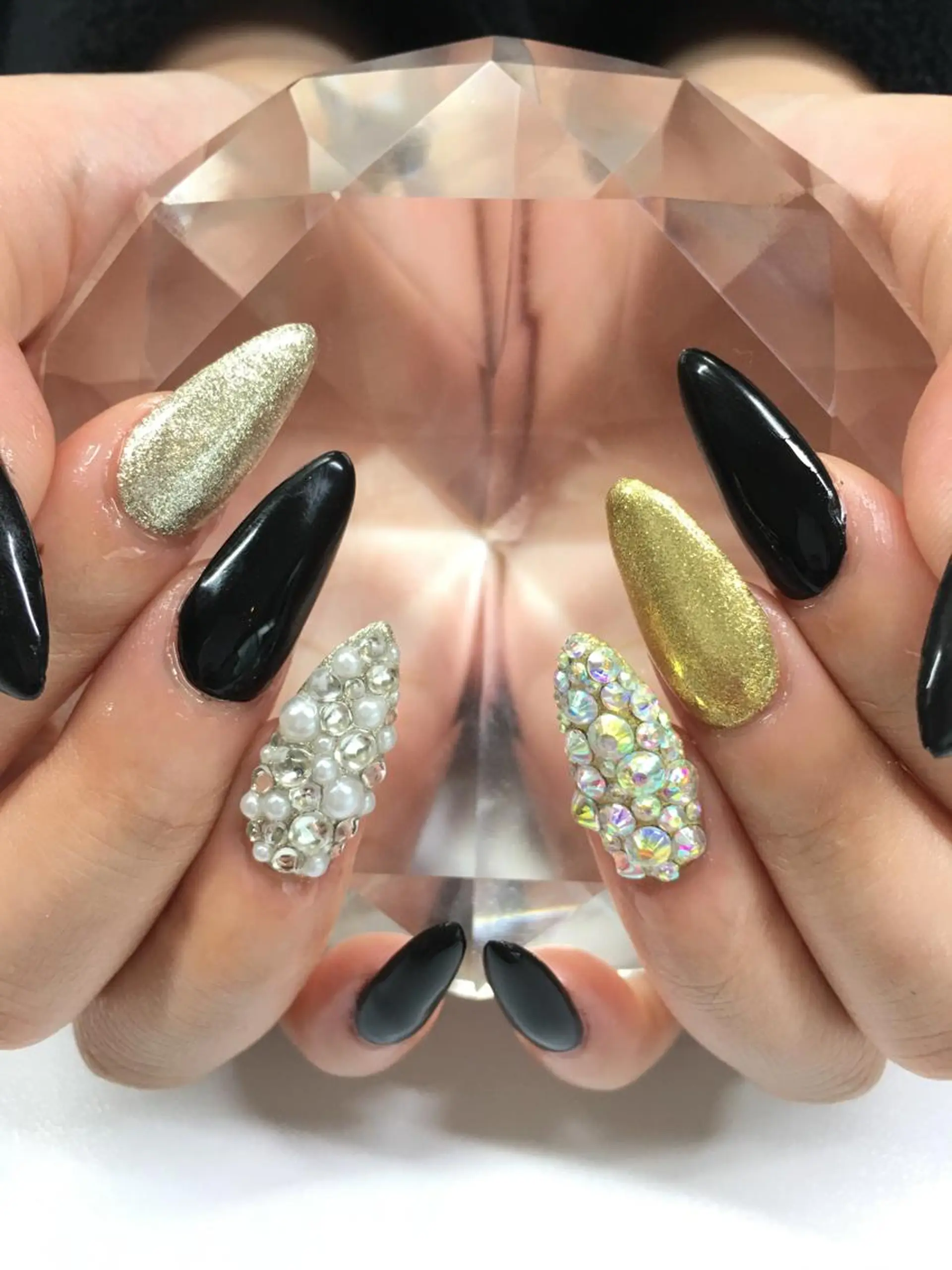 ネイル ゴールド glow_ nailのネイルデザイン