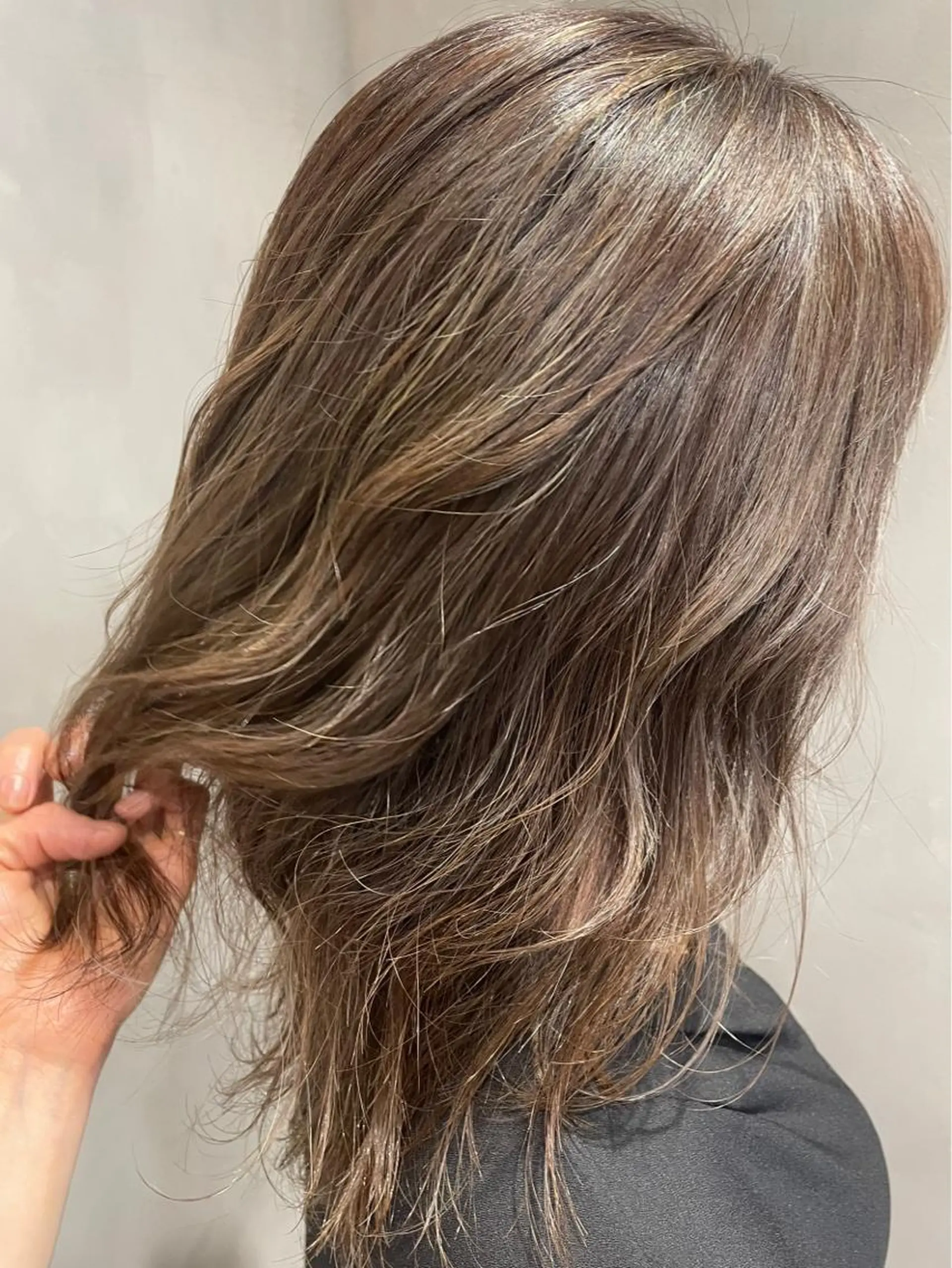 セミロング ハイライト Aimer Hair Design Lewis所属・伊藤 いほみの眉毛・アイブロウイメージ