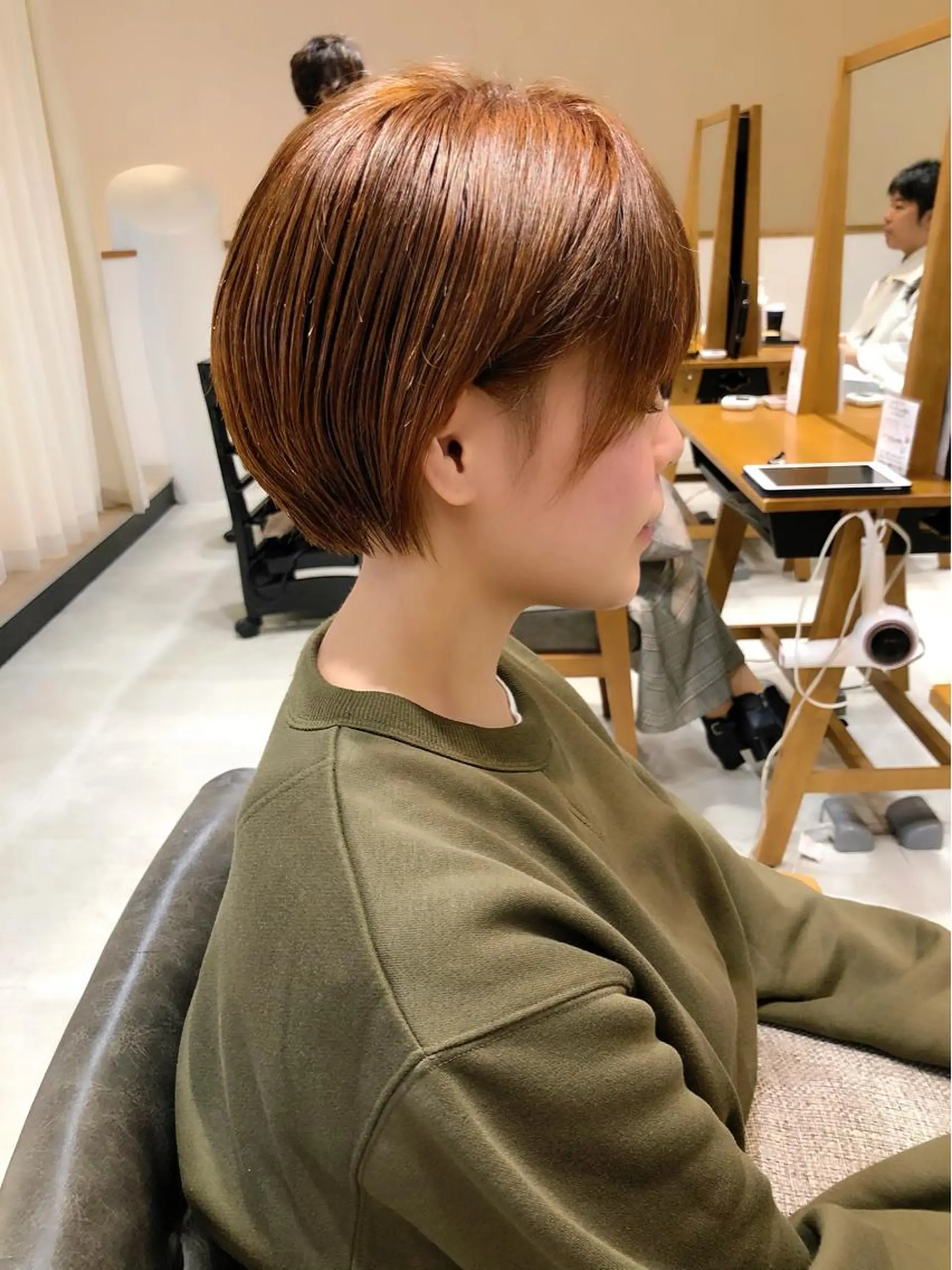 ショート カラー 🌟イメチェン美容師 🌟清水 大輝のヘアスタイル