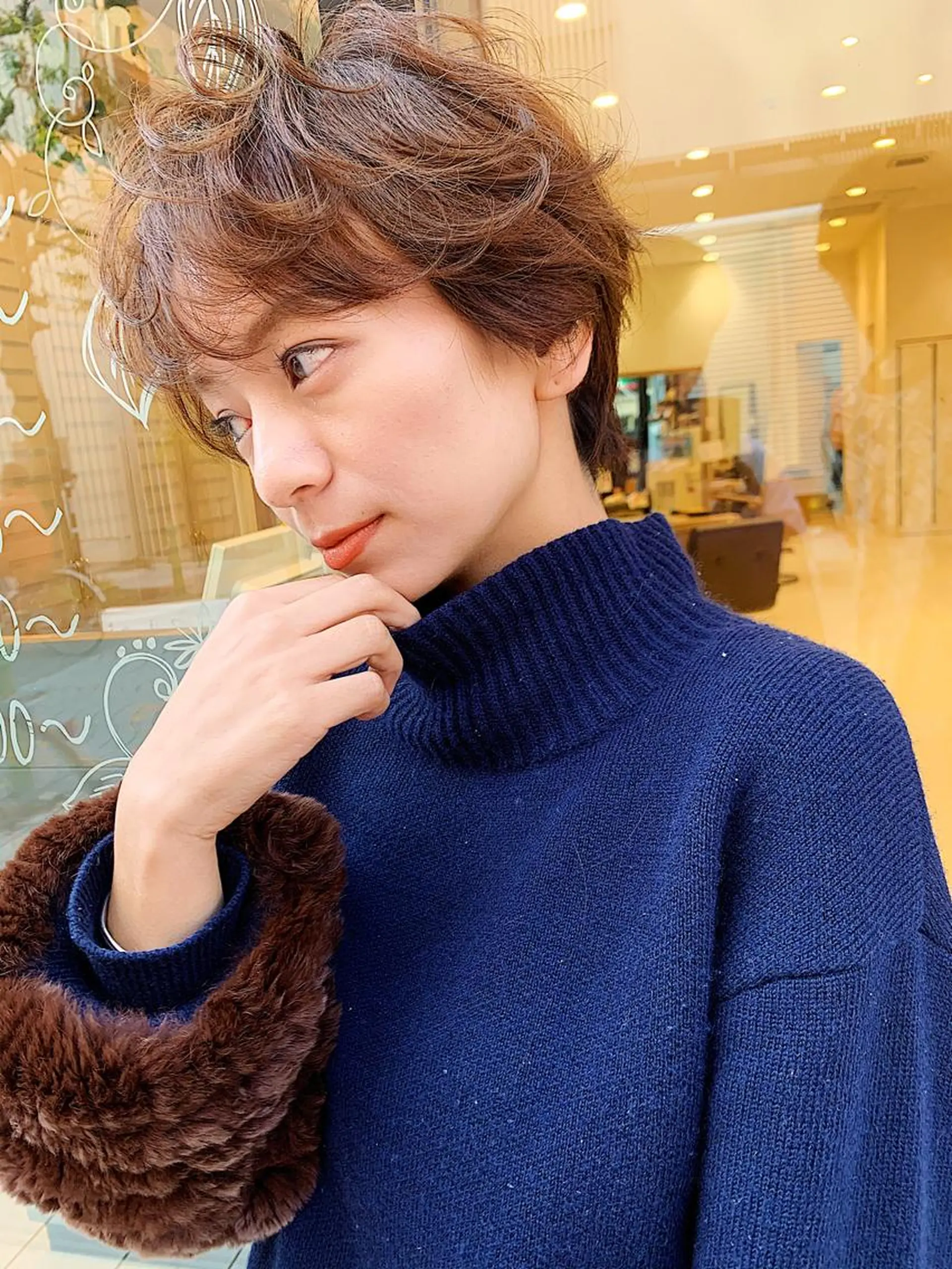 ショート ショートヘア 岸田 梓武生のヘアスタイル