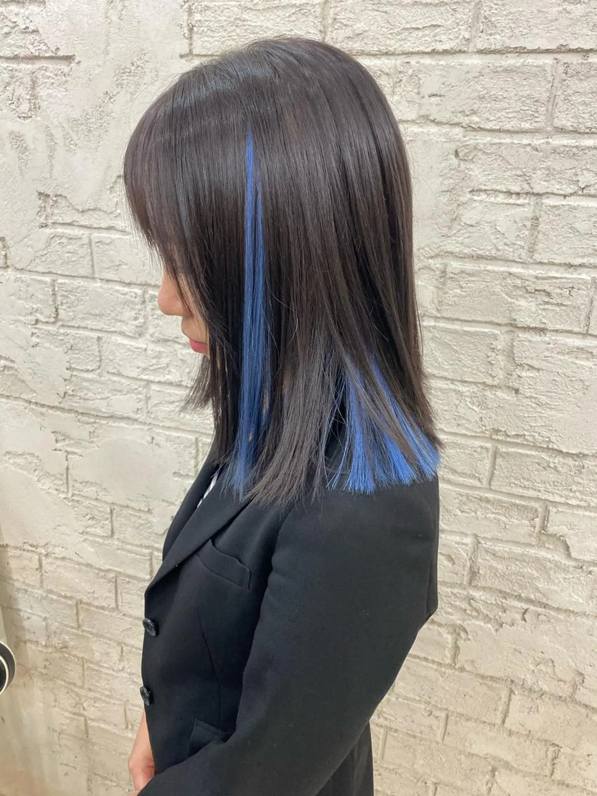 ミディアム カラー オリーブ/アッシュ やわらか透明感カラーのヘアスタイル