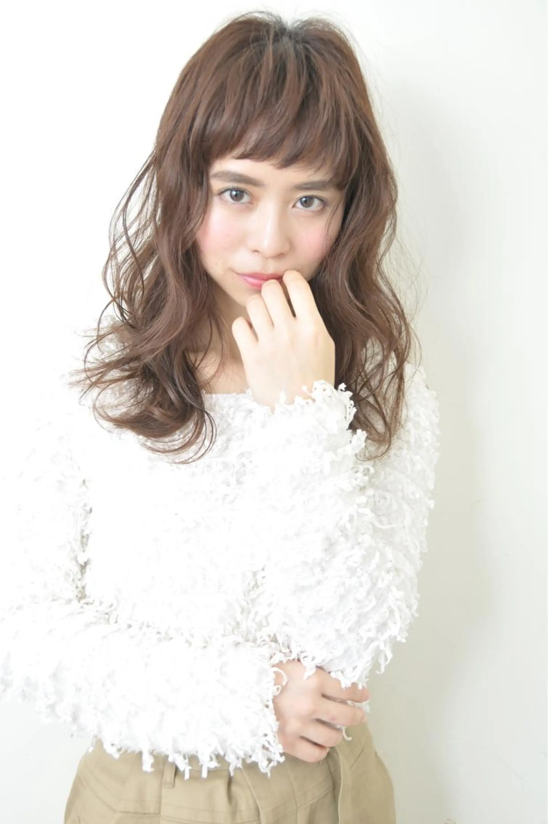 ロング パーマ 似合わせカット カット ヘアカラー トリートメント Neolive caffのヘアスタイル