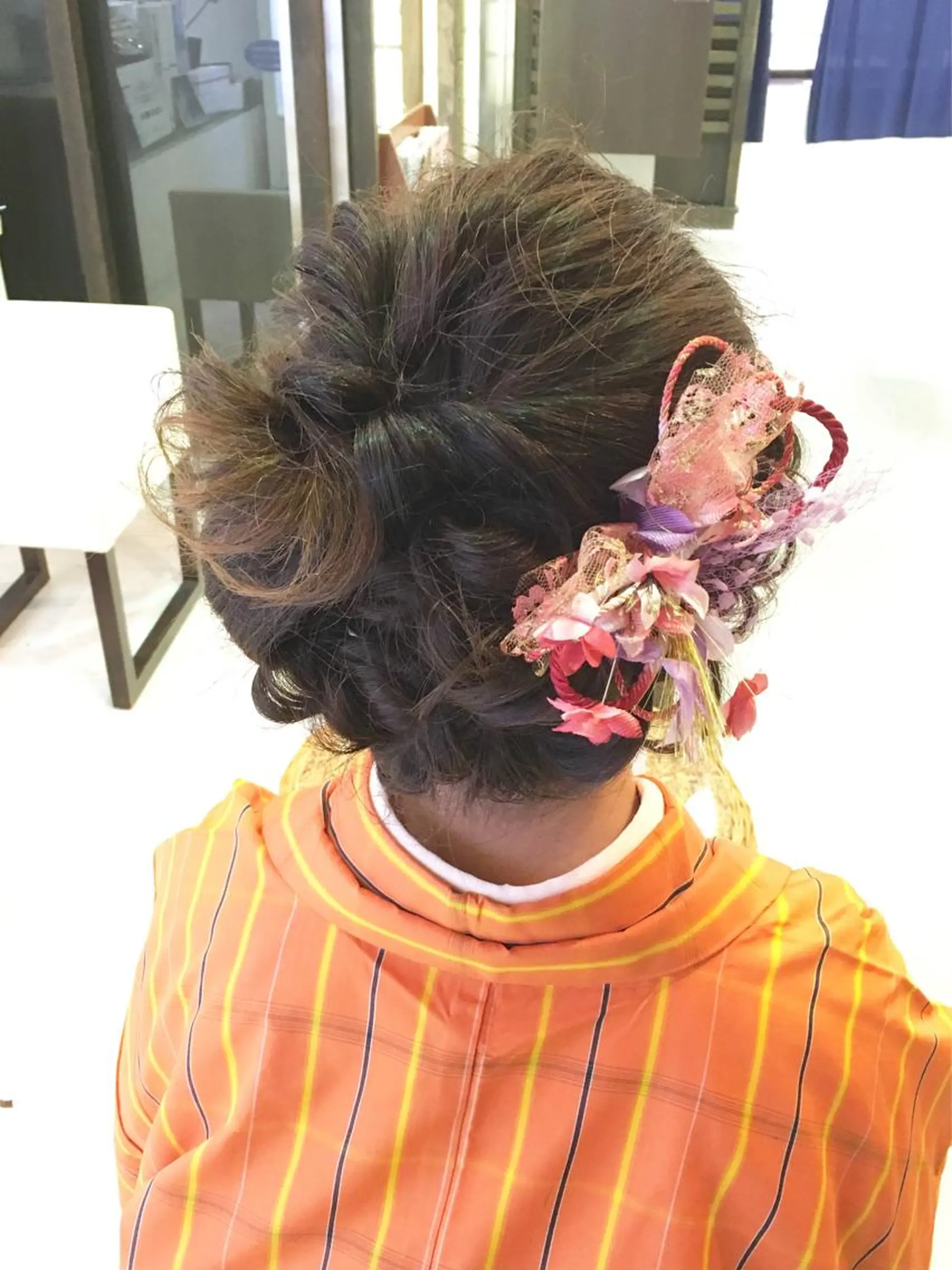 ショート ミディアム カラー ヘアアレンジ 成人式 ハイトーン特化🤍 浦住のヘアスタイル