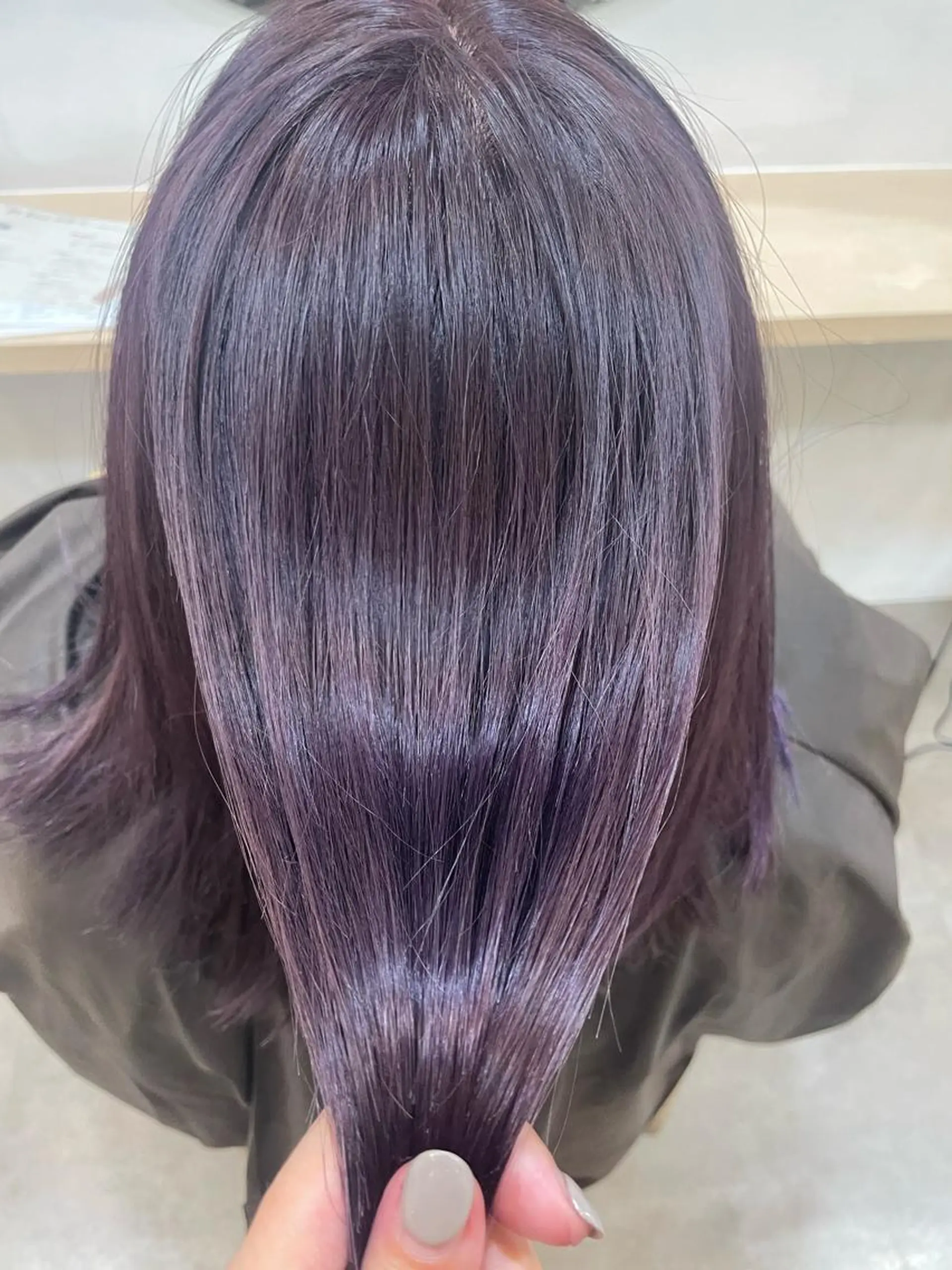 カラー 大迫 江梨のヘアスタイル