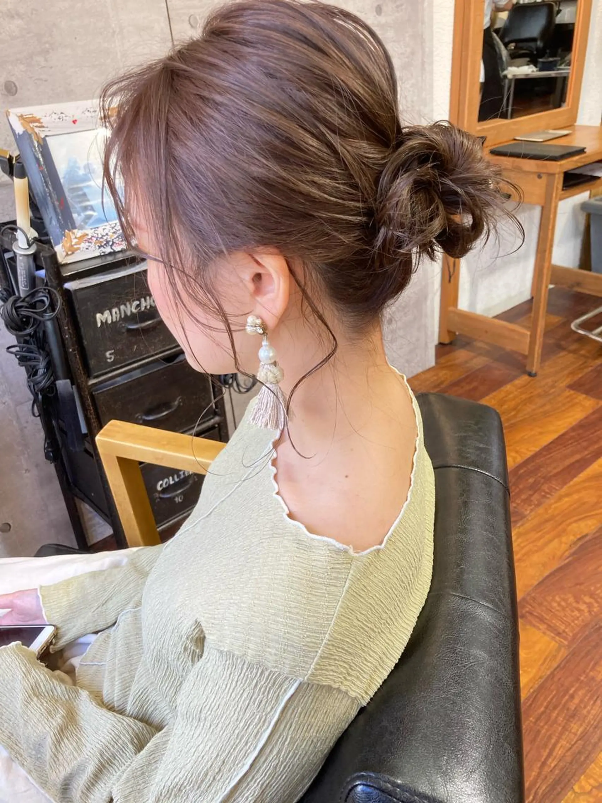 ミディアム カラー ベージュカラー オリーブベージュ カット 縮毛矯正 小木曽智美 /ボブ/ショートのヘアスタイル