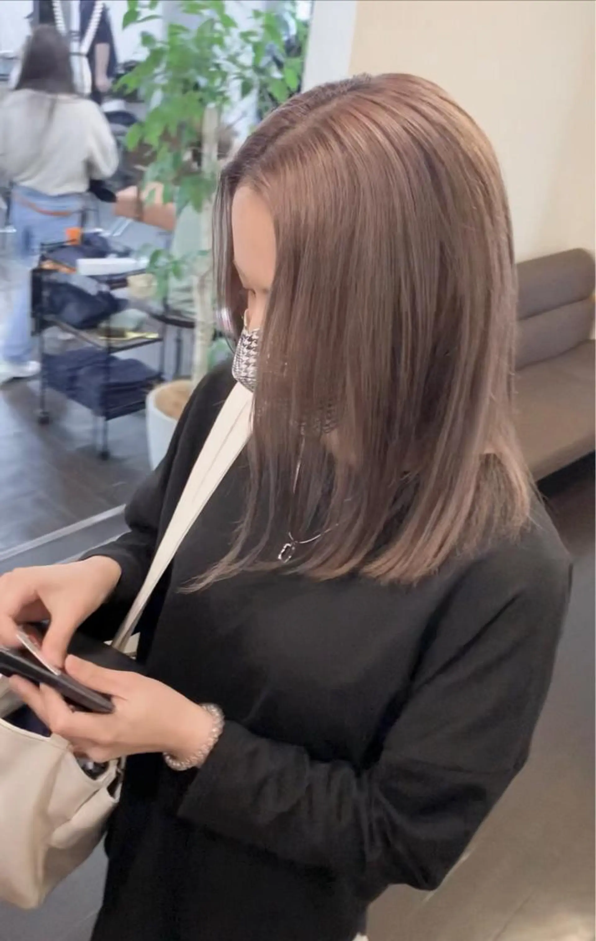 ミディアム カット ヘアカラー 縮毛矯正 トリートメント ブリーチ毛に縮毛矯正 ✨カラー✨山田 正幸のヘアスタイル