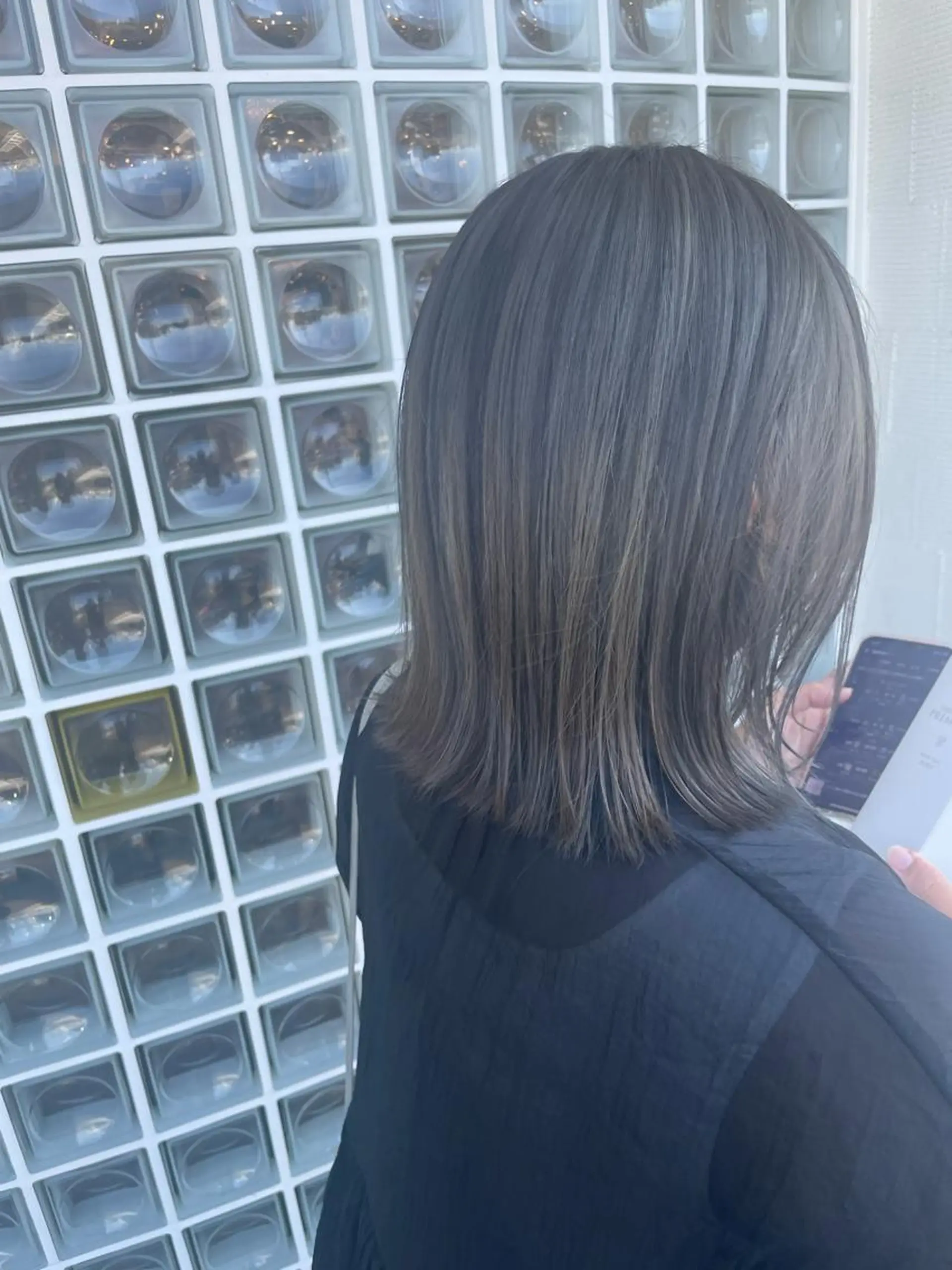 ミディアム カラー ブリーチ カット ヘアカラー トリートメント 田島 仁美のヘアスタイル