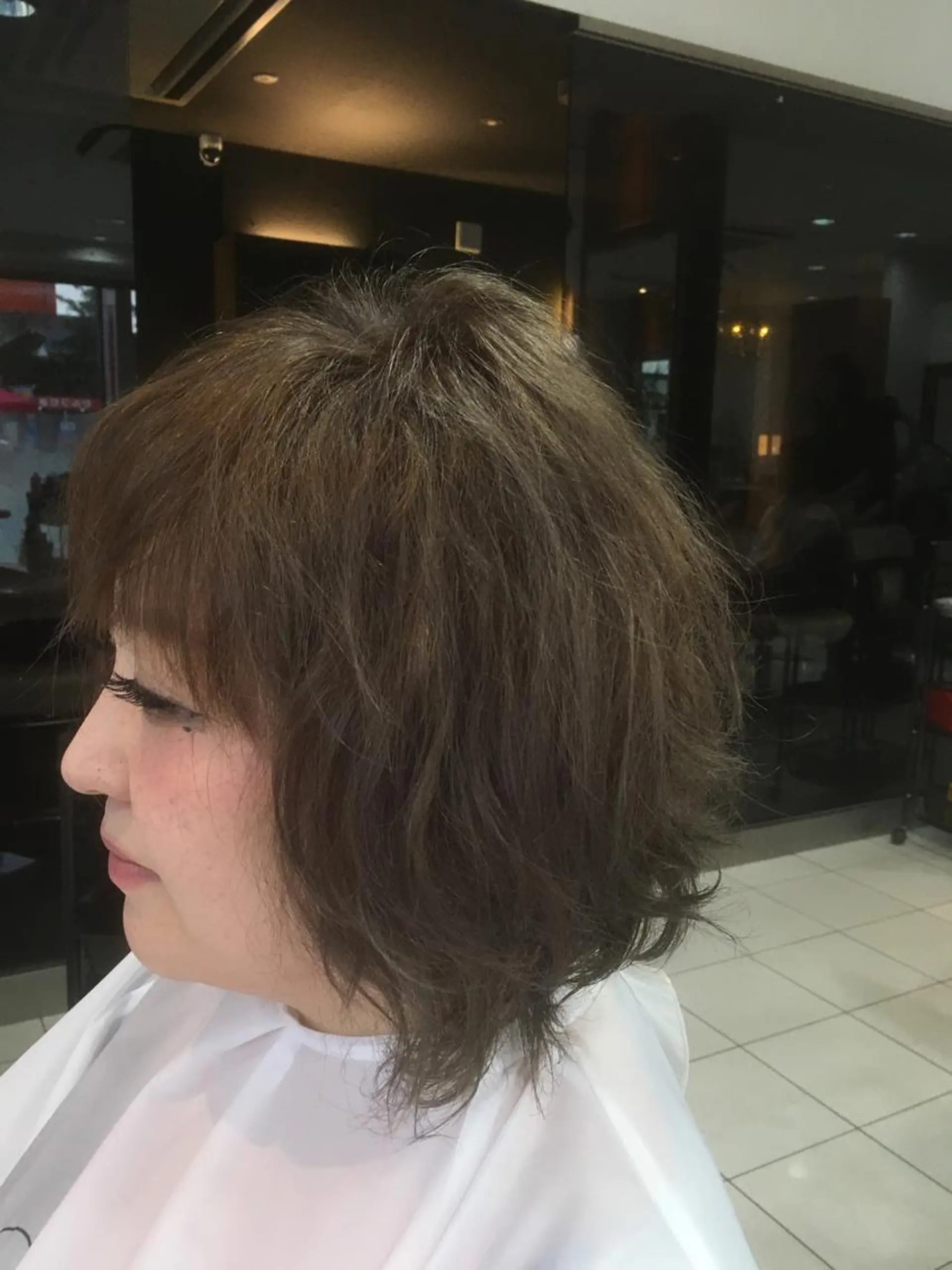 ショート カラー パーマ 白髪ぼかしハイライト 柳川拓哉のヘアスタイル