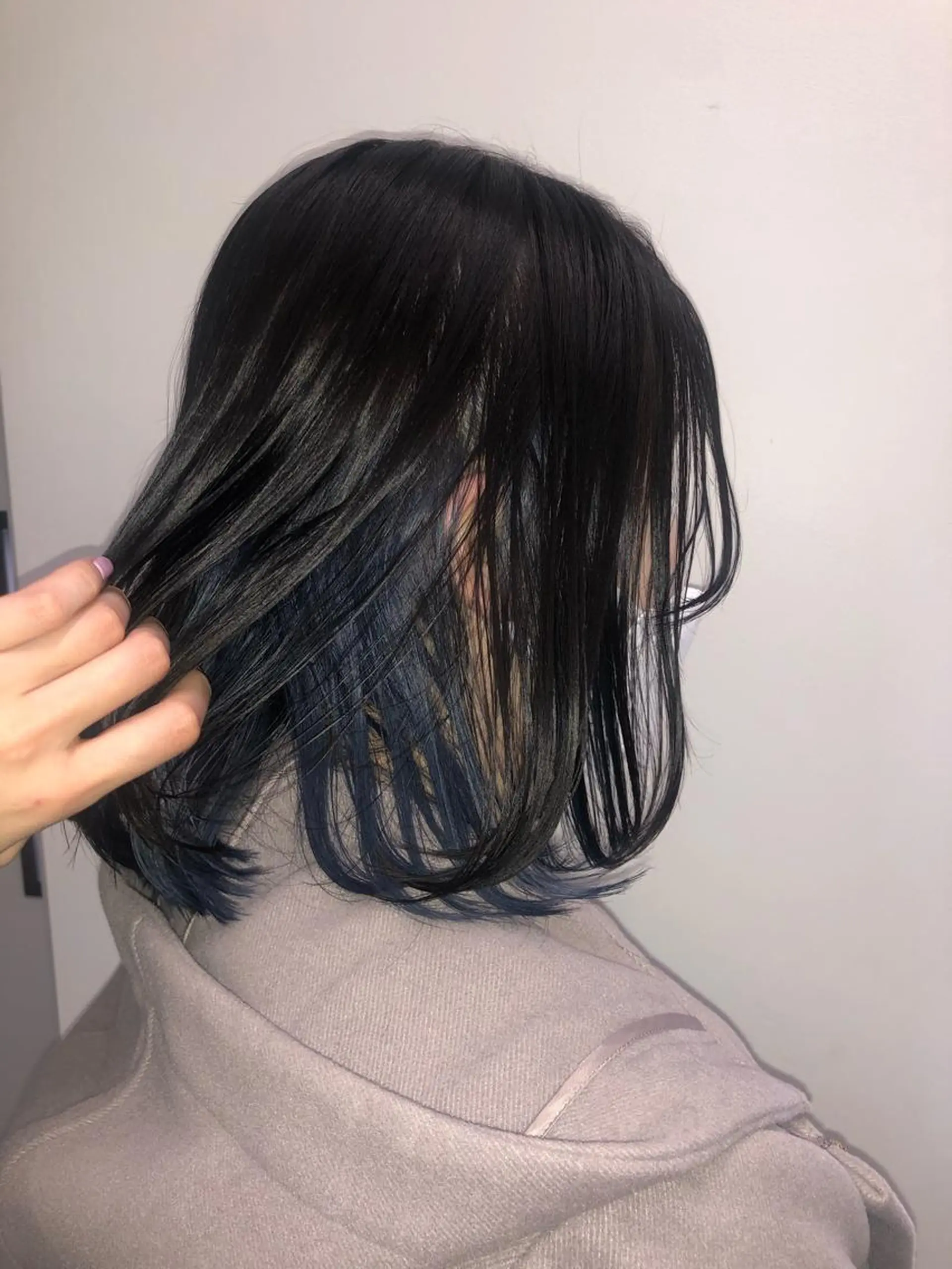 ミディアム 🪄🫧ハイトーン/ 乙津茜🐰L'wisのヘアスタイル