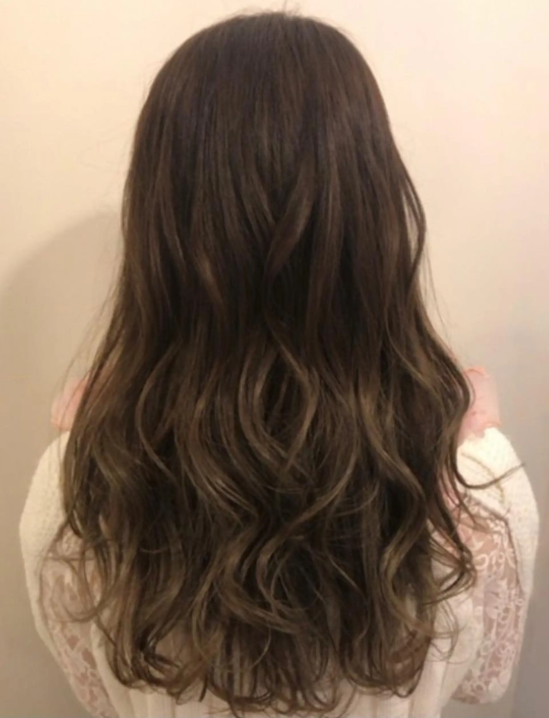 カラー アッシュ イルミナカラー カット ヘアカラー トリートメント Cecilhcir 店長コータのヘアスタイル