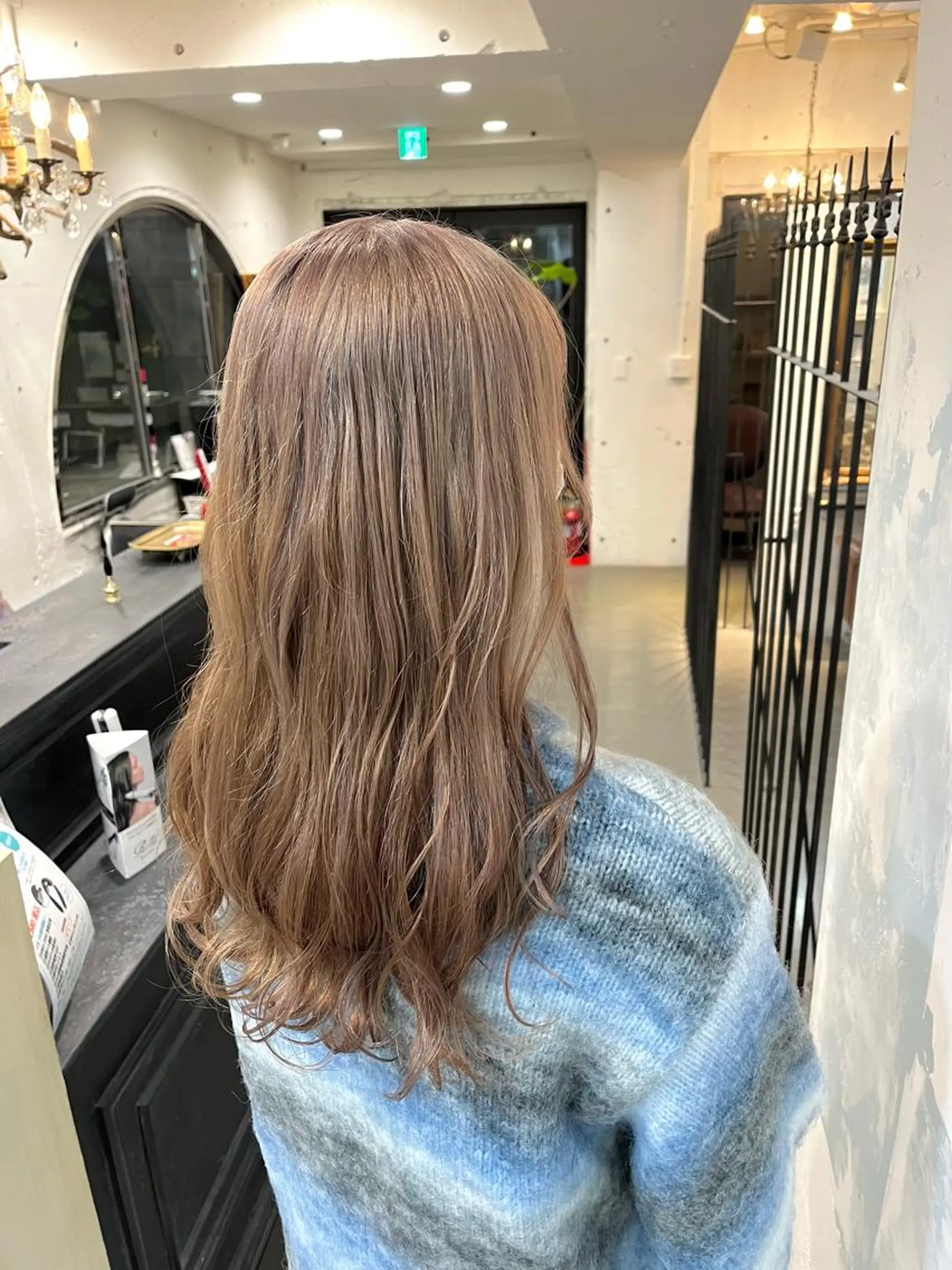 ロング カラー カラーが上手い 辻悠月のヘアスタイル