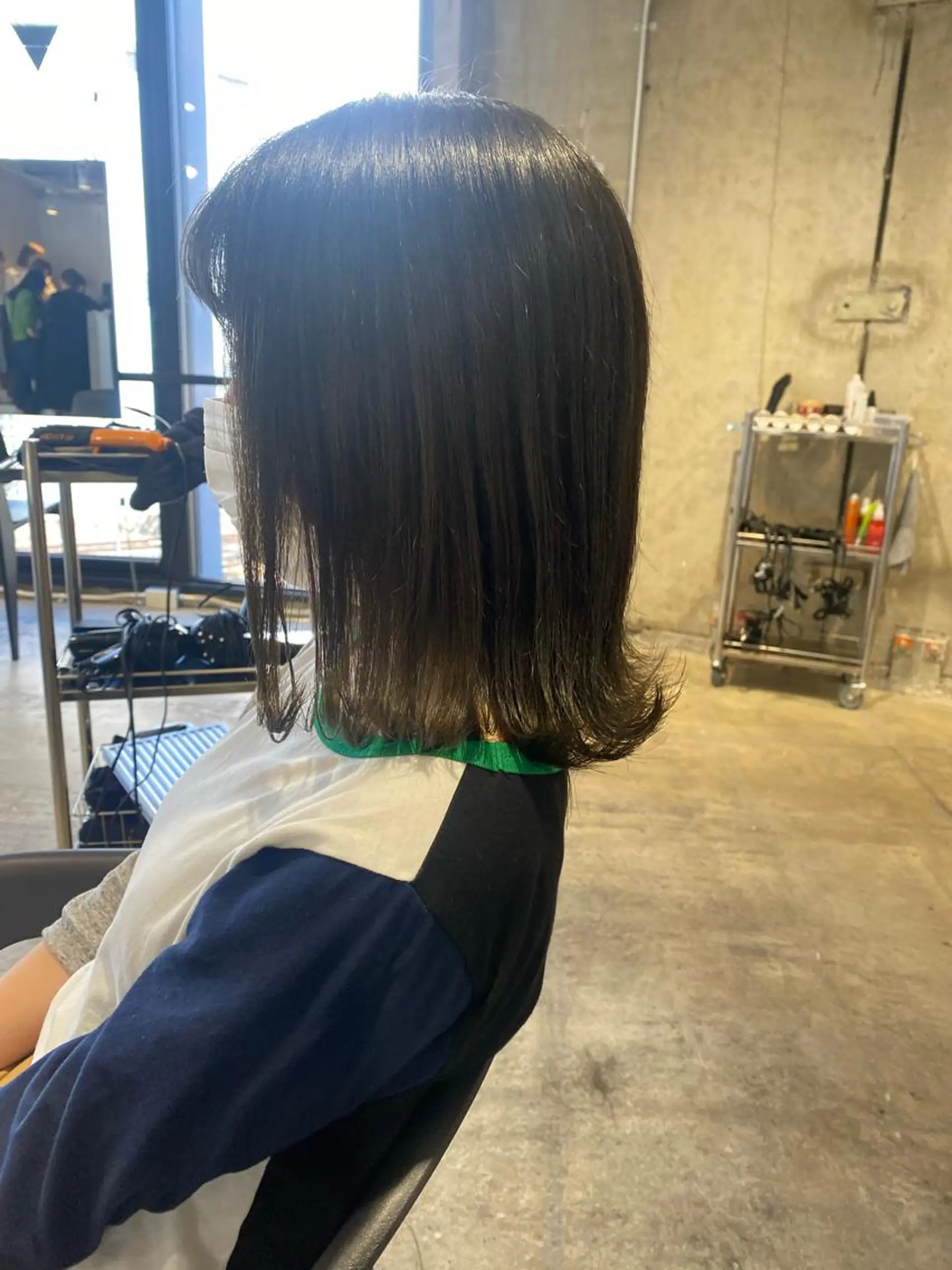ミディアム 艶カラー　宮﨑 蒼のヘアスタイル