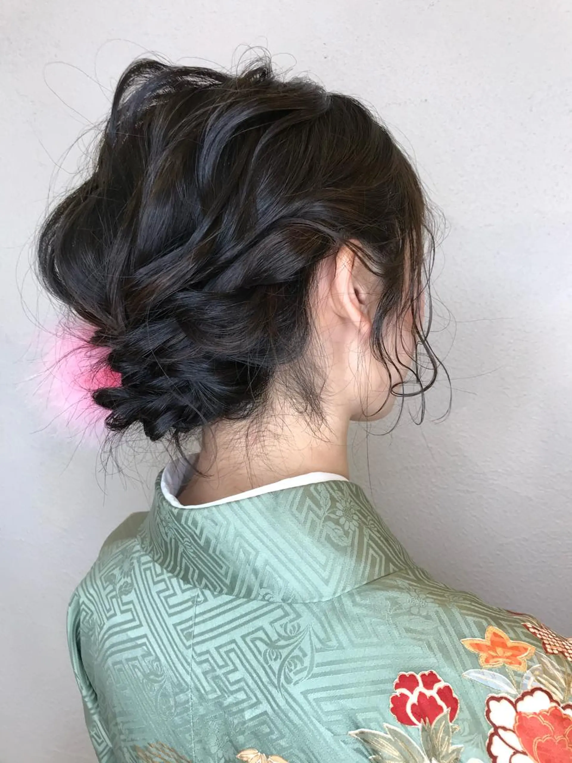 ミディアム ヘアアレンジ 卒業式のヘアスタイル Neolive Cava 相模大野店所属・sola: neoliveのヘアスタイル