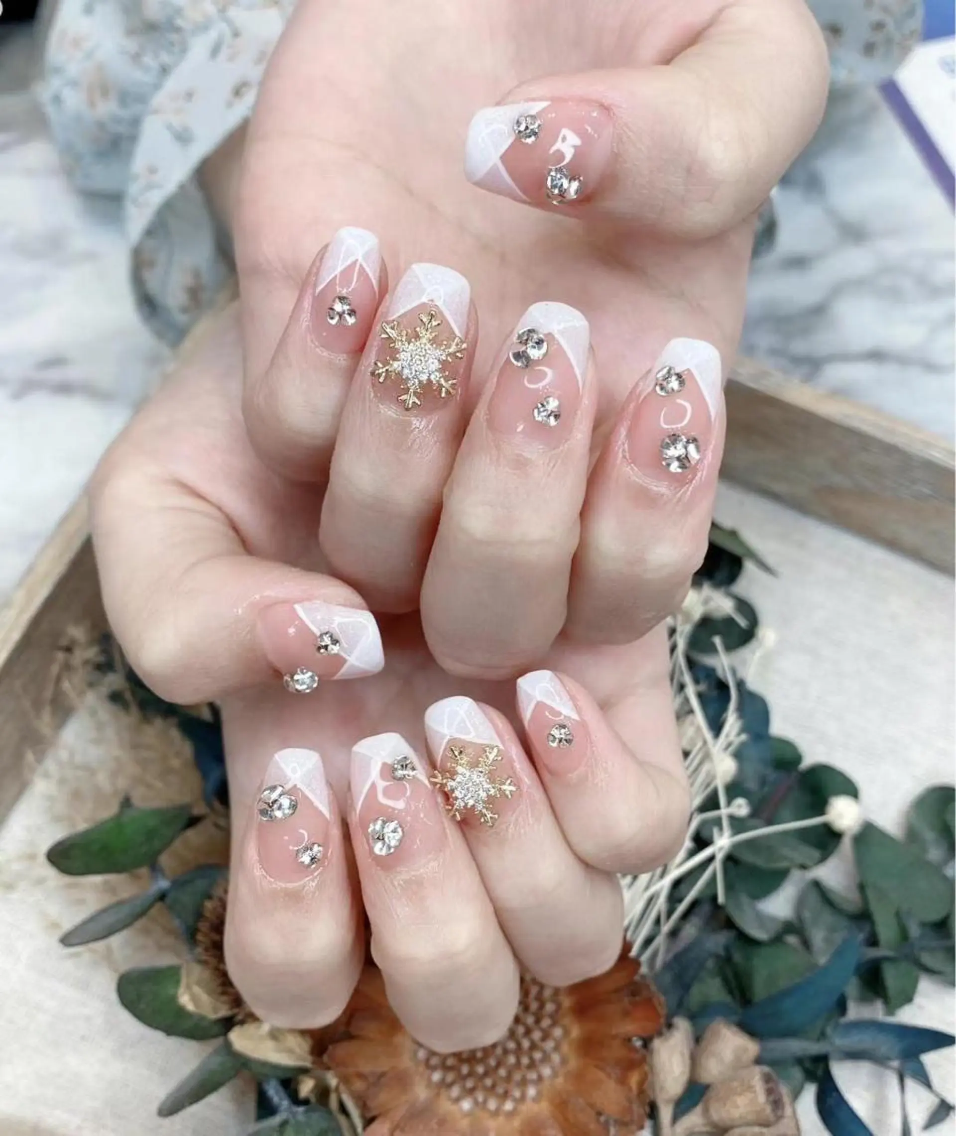 ネイル フレンチネイル ホワイト Babarla nailのネイルデザイン