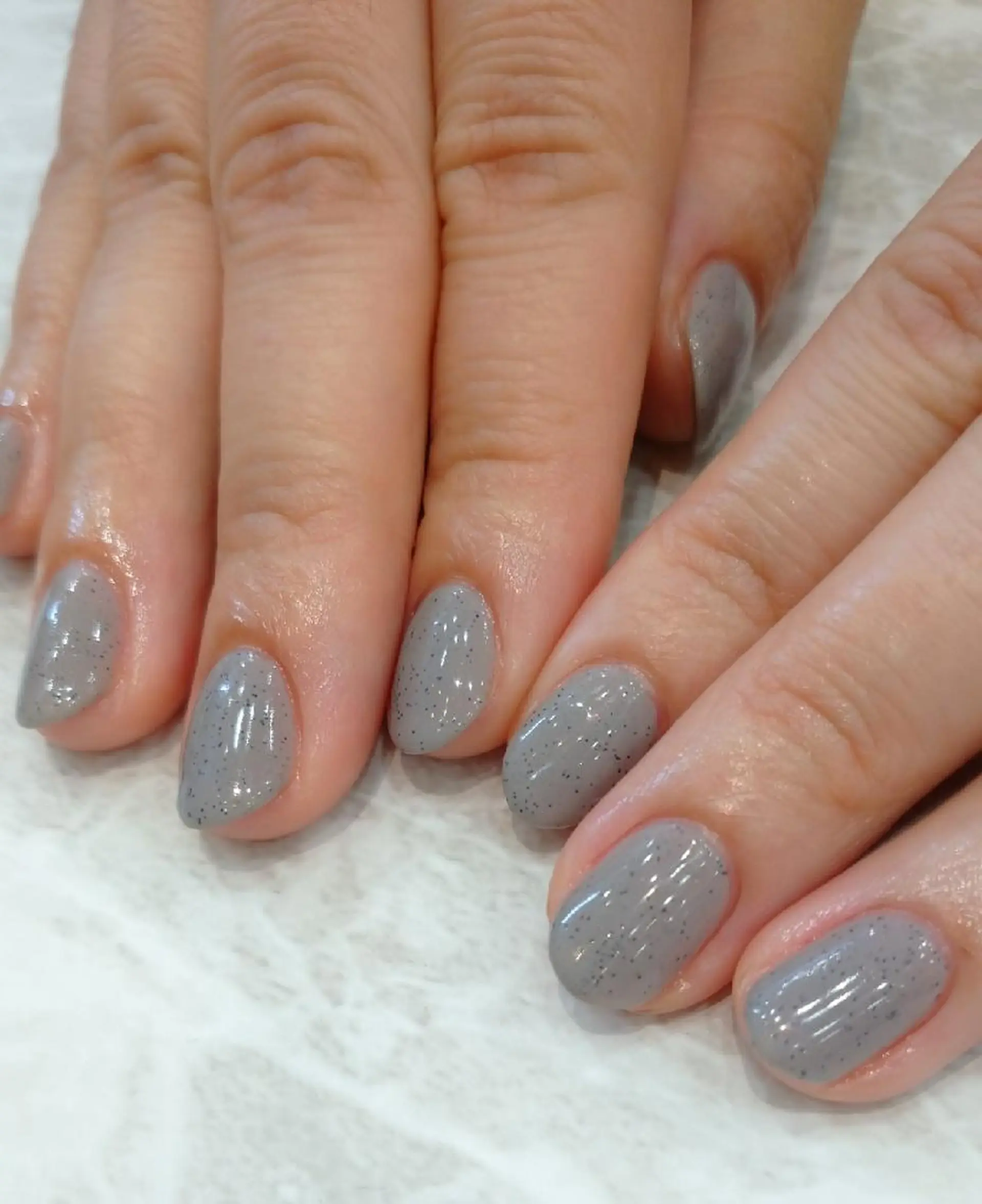 ネイル ジェルネイル シンプルネイル ハンドネイル 會田 瑠衣のネイルデザイン