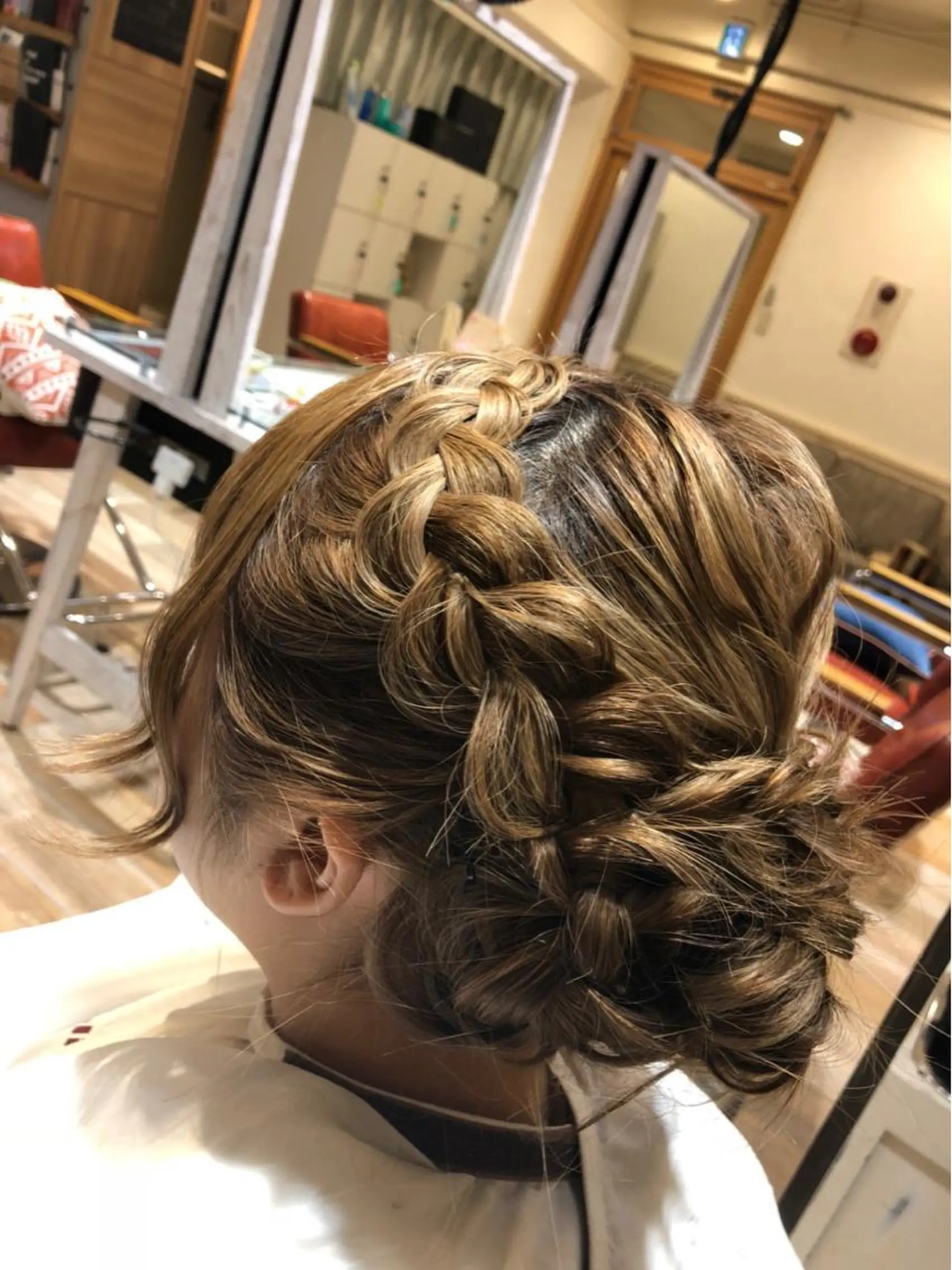 セミロング ヘアアレンジ 【店長】 草間大輔のヘアスタイル