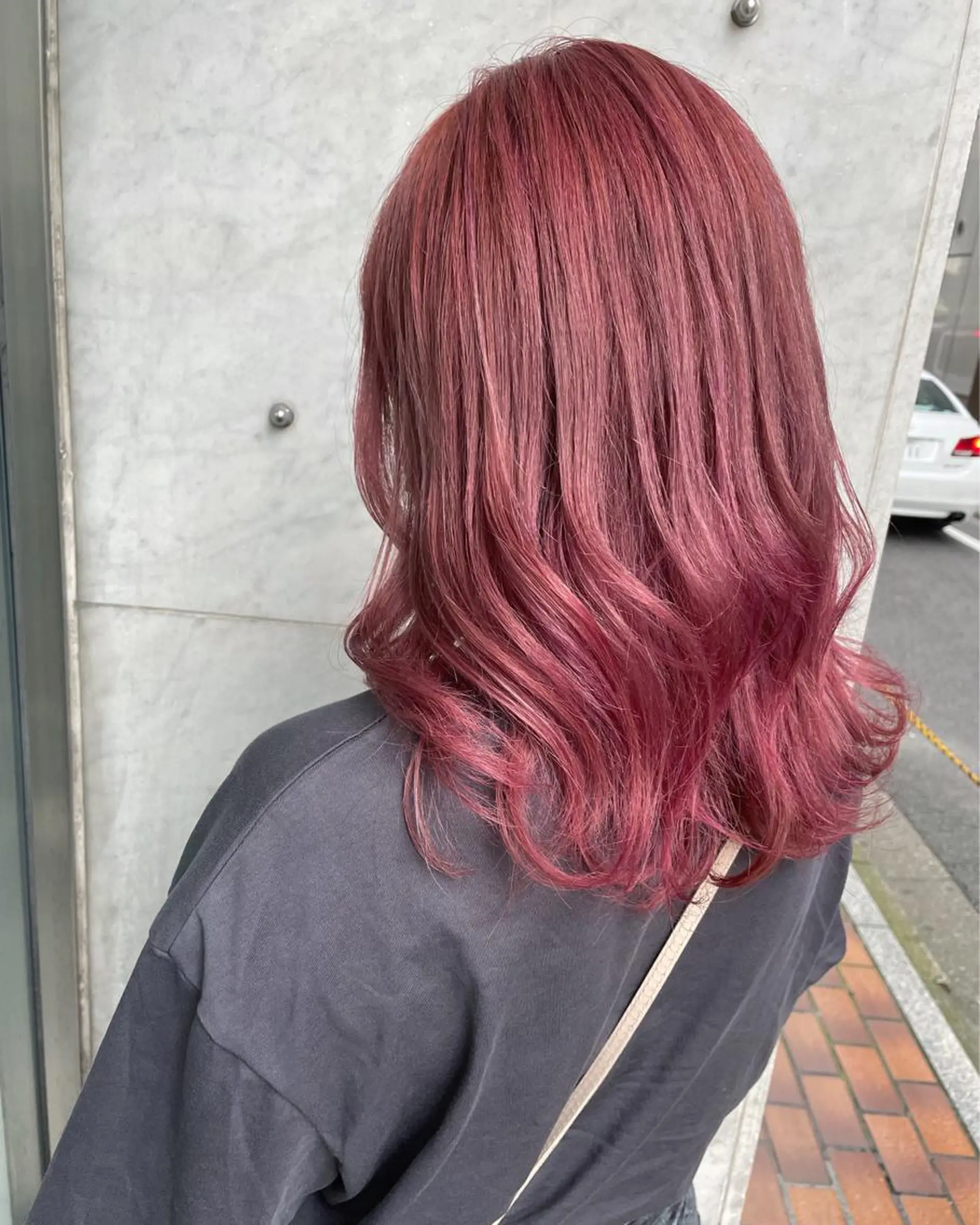 ミディアム カラー ピンクカラー RU RIのヘアスタイル