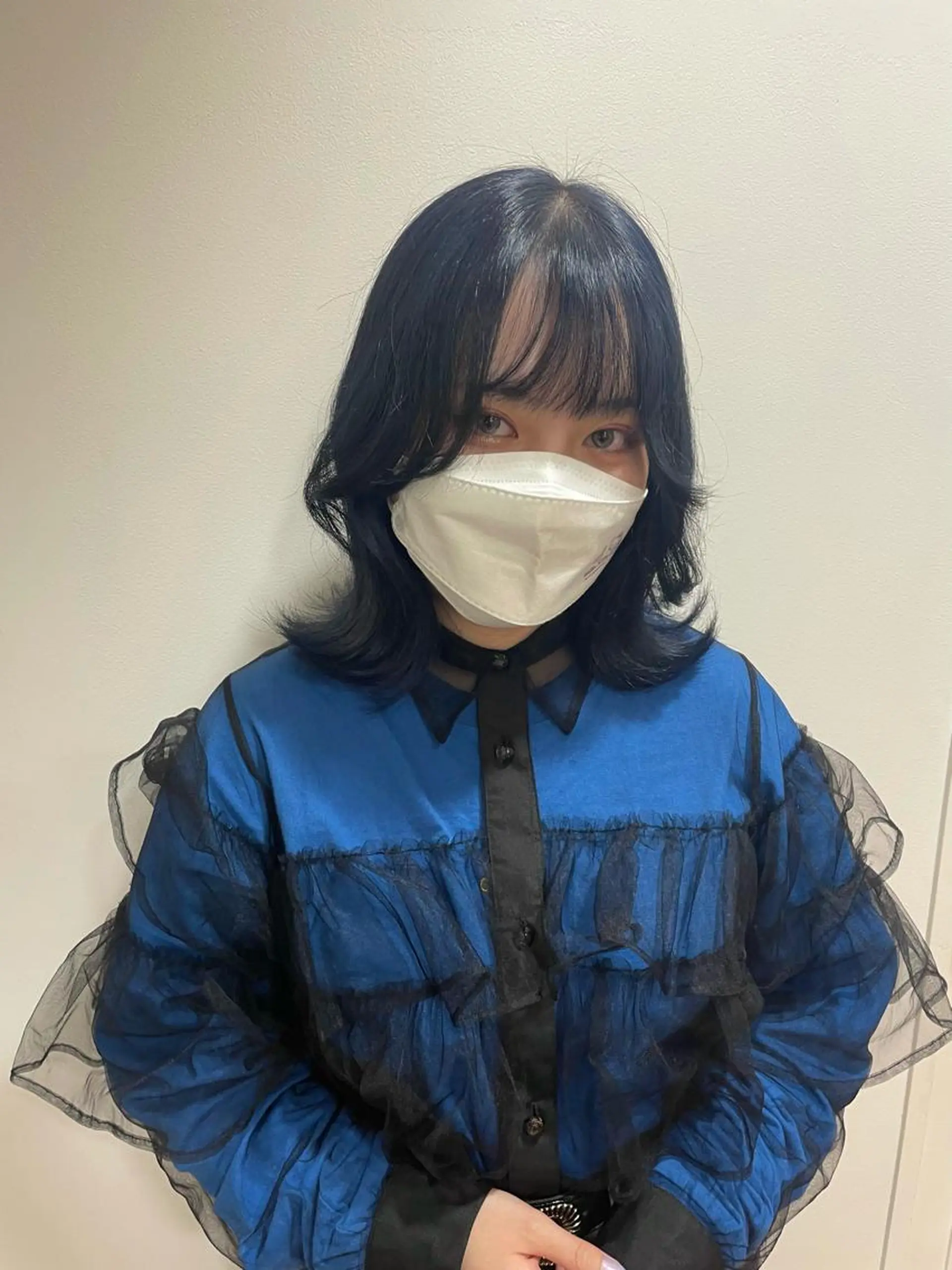 ミディアム カラー うるツヤハイトーン/ レイヤー⟡mayuのヘアスタイル