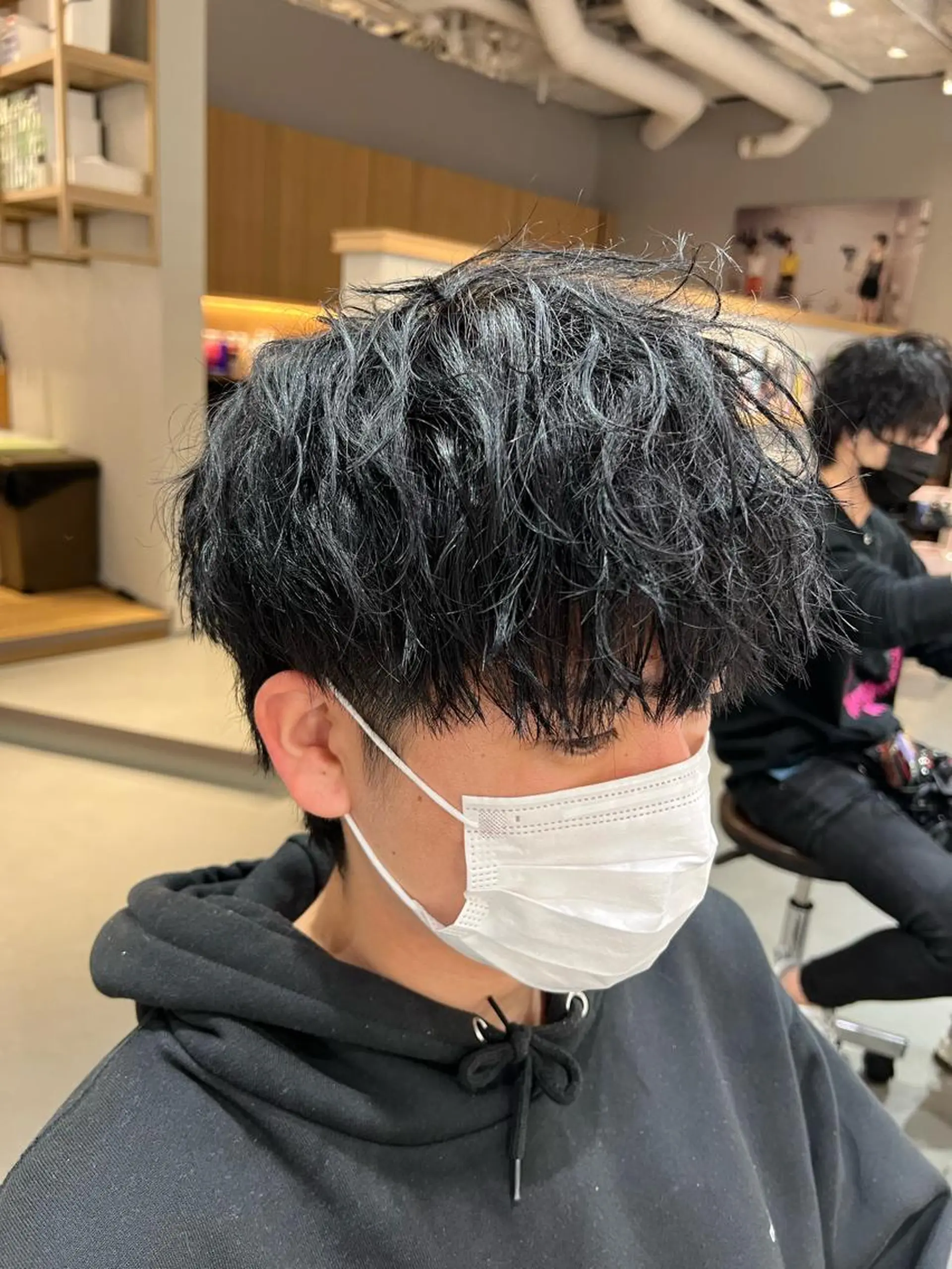 ショート パーマ メンズ 梅田茶屋町メンズ 専門美容師 山元一平のヘアスタイル