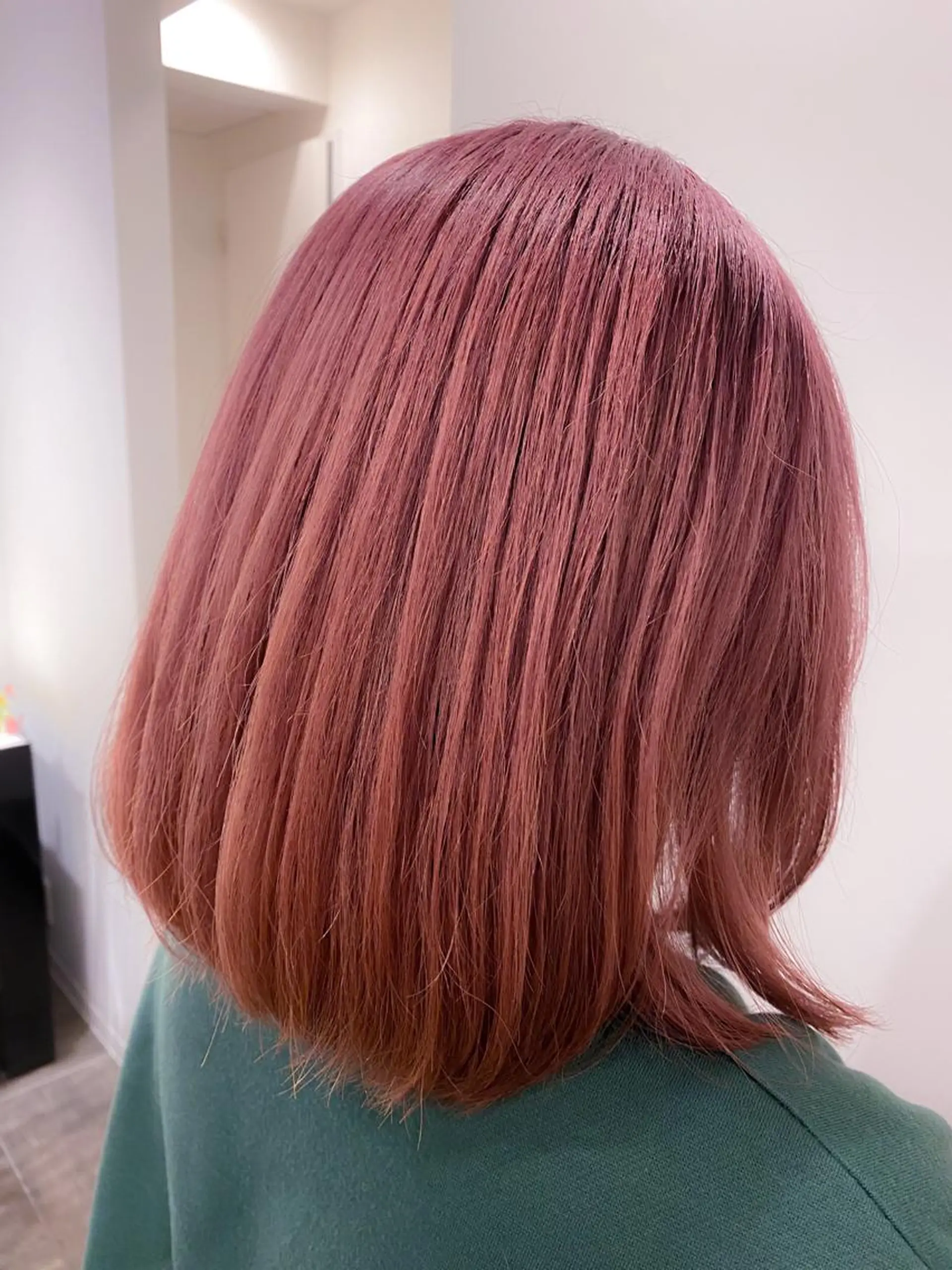 ミディアム カラー アッシュ ブリーチ ハイライト/ブリーチ バレイヤージュ関佳祐のヘアスタイル