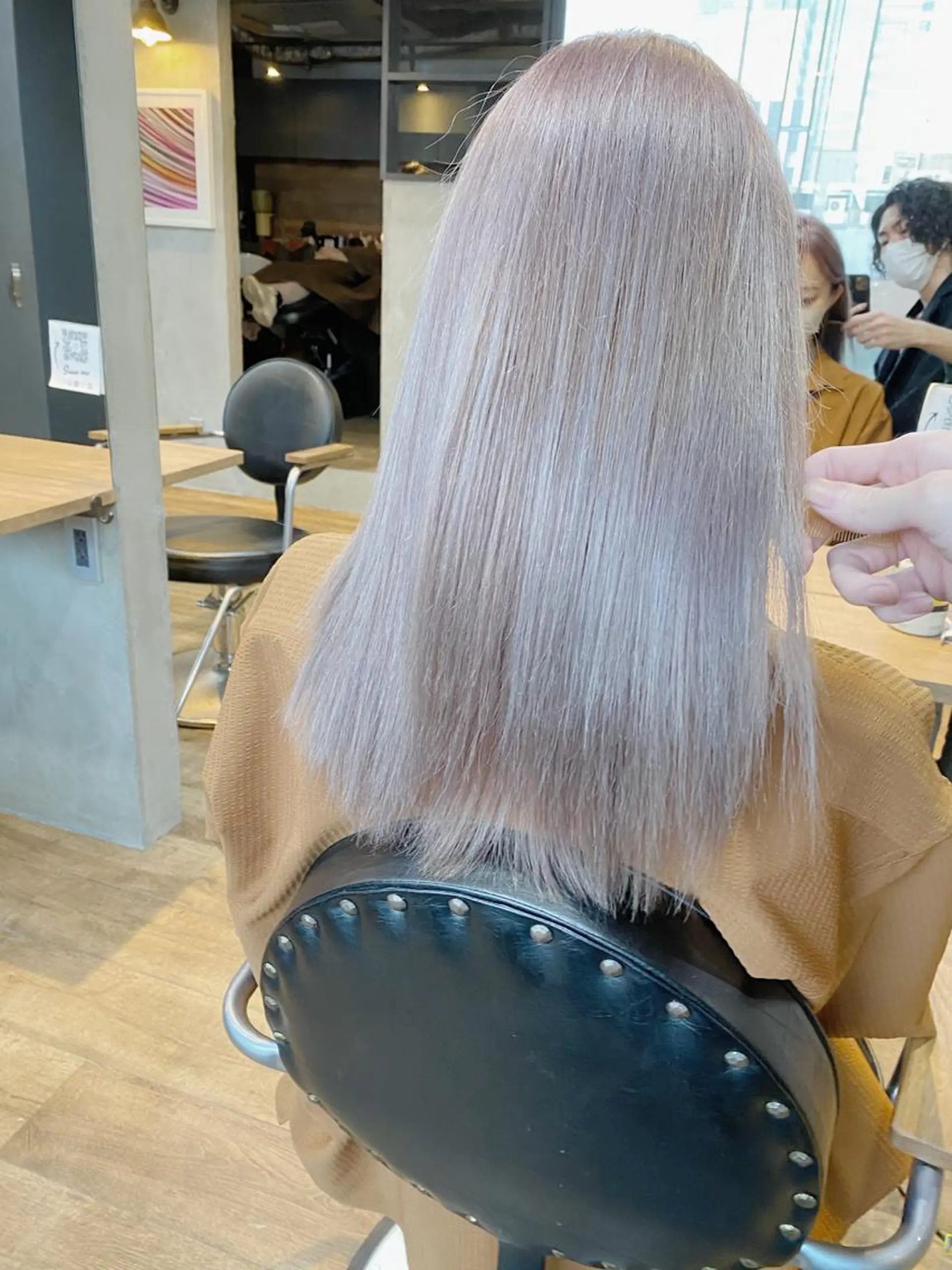 セミロング 縮毛矯正 トリートメント yori SAPPORO所属・yoriダブルカラー 代表すがわらのヘアスタイル