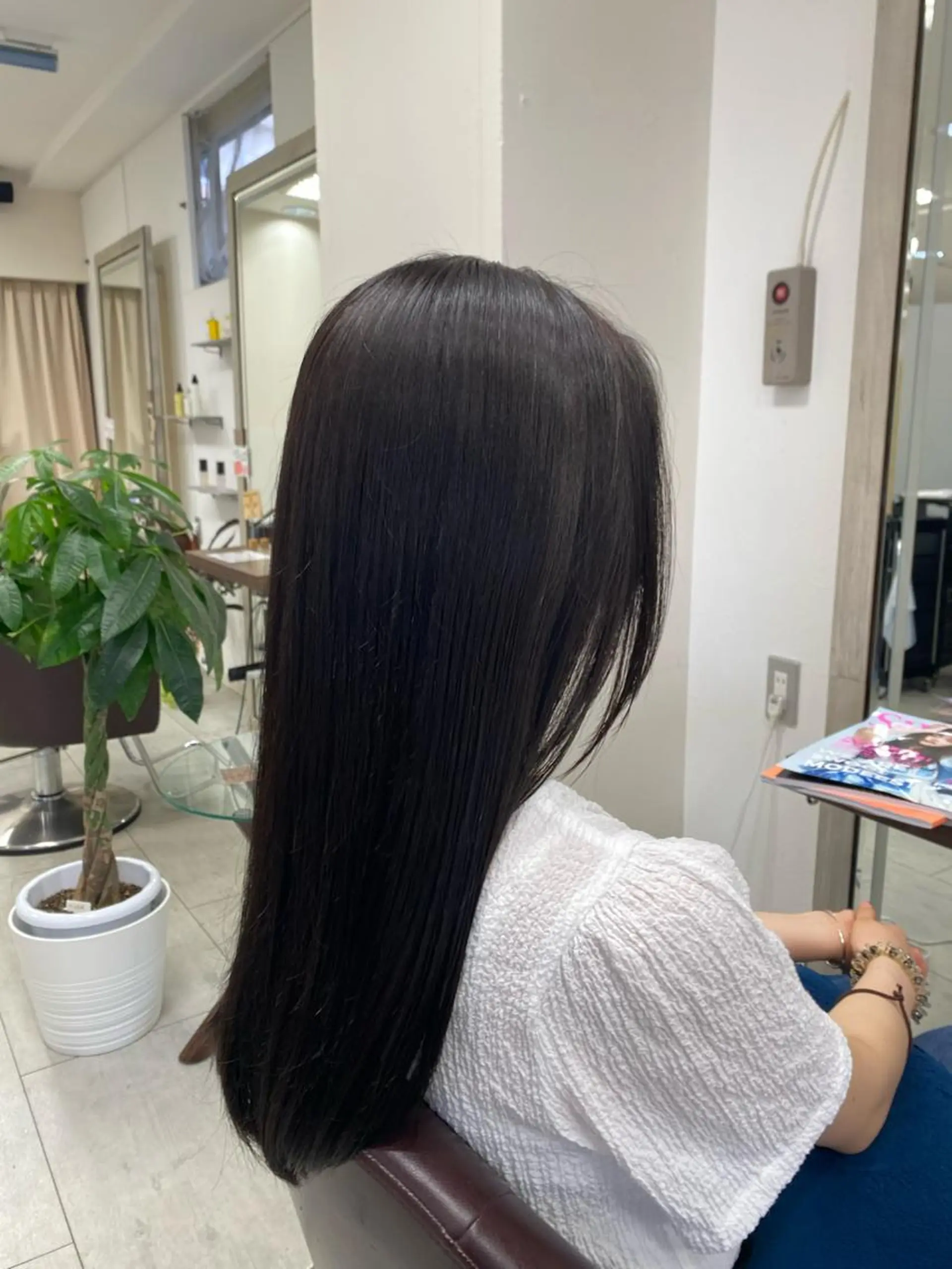 ロング ヘアカラー 月野涼風 /レイヤーカットのその他イメージ