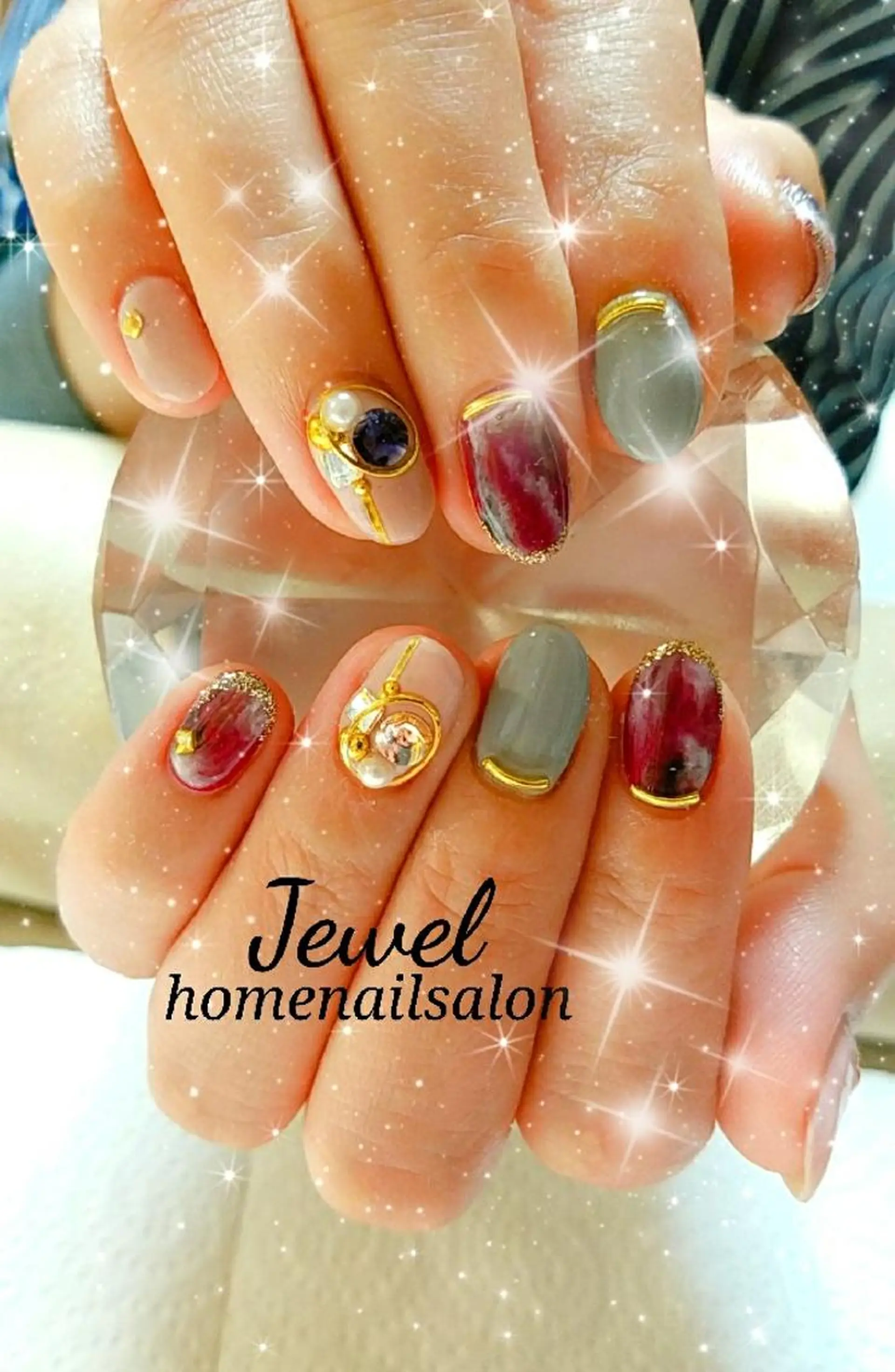 ネイル ＪＥＷＥＬ ＮＡＩＬのネイルデザイン