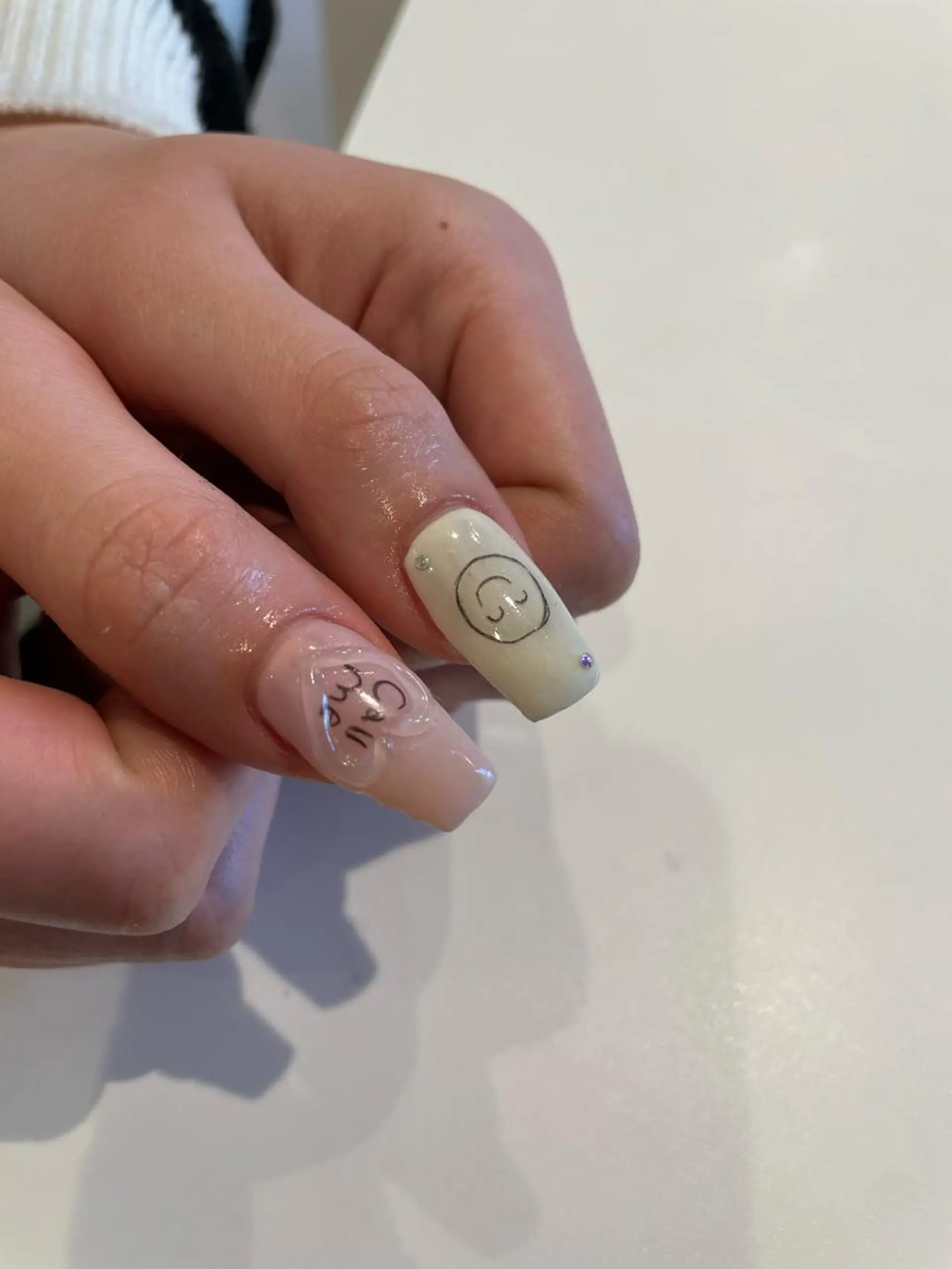 ネイル 束感まつ毛/ネイル/ LED♥KIRARAのマツエク・マツパデザイン